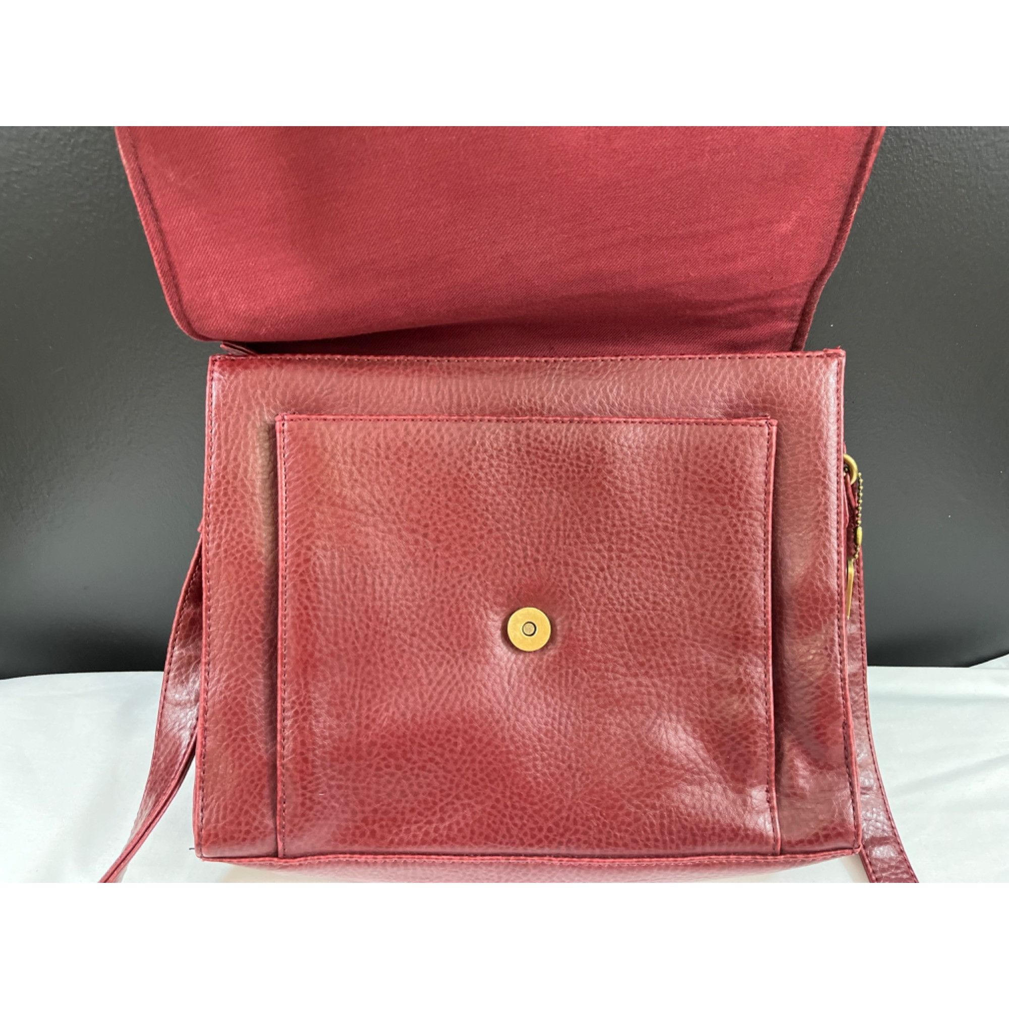 Relic Relic Women's Burgundy Purse/Shoulder/Crossbody Bag SKU 5902 Size ONE SIZE - 4 Thumbnail
