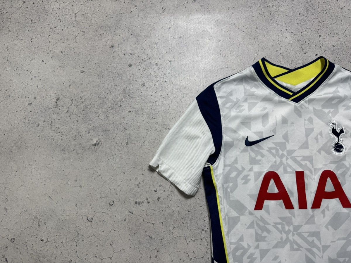 Nike Nike FC Tottenham Kane #10 2020/2021 Soccer Jersey Size US XS / EU 42 / 0 - 5 Thumbnail