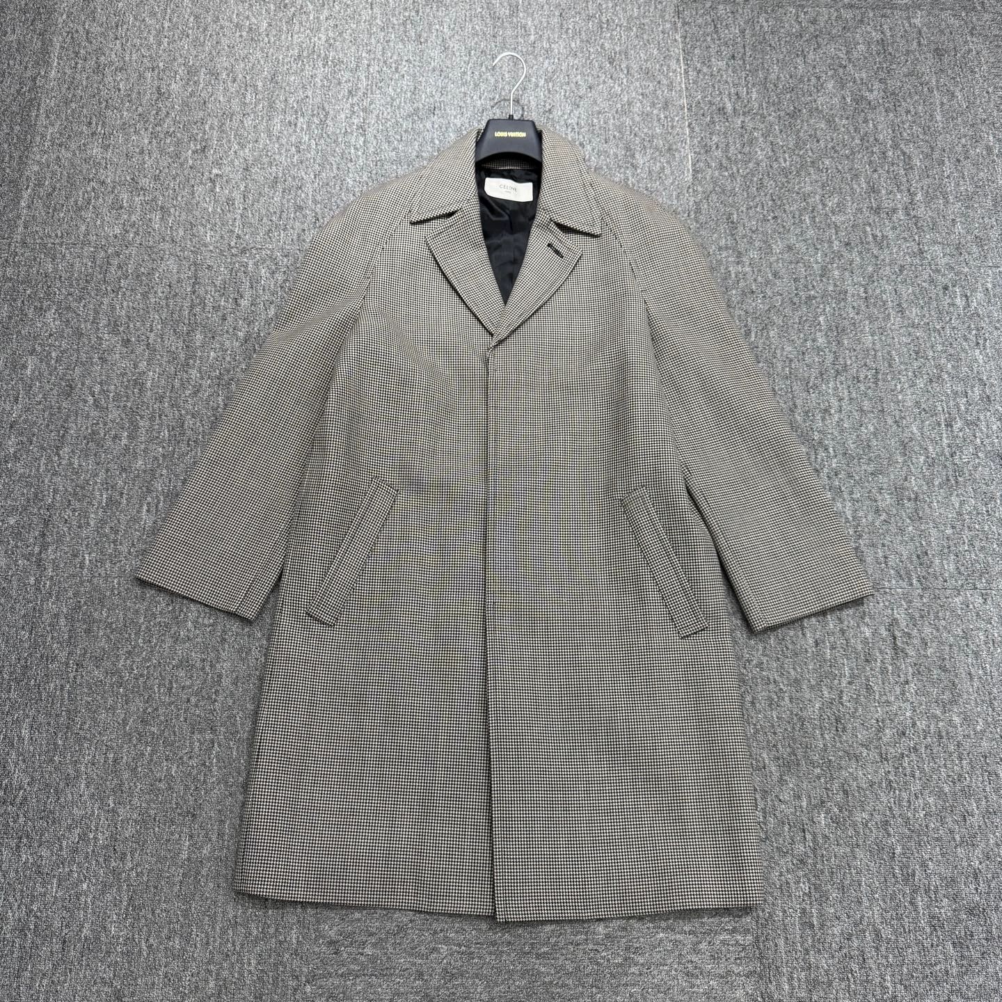 Celine Celine houndstooth wool coat new size 50 Size US M / EU 48-50 / 2 - 1 Thumbnail