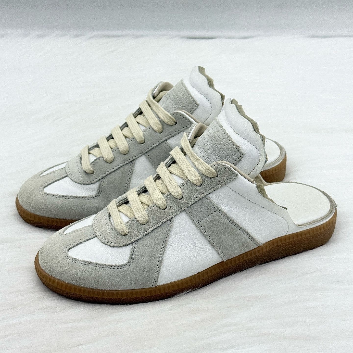Maison Margiela Maison Margiela Replica GAT Slip Ons Size 35 Size US 5 / IT 35 - 1 Thumbnail