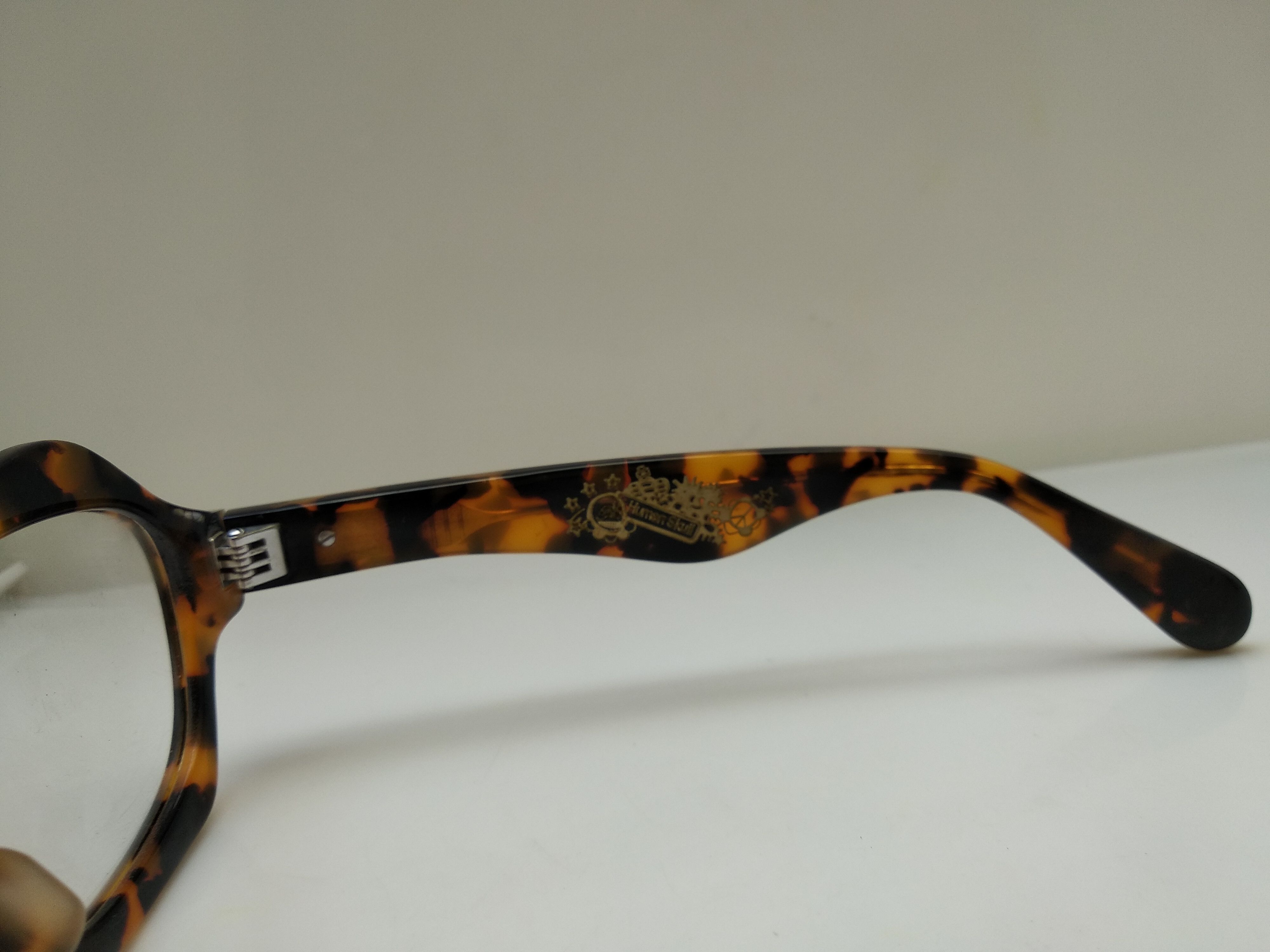 Vintage Vintage HUMAN SKULL H1220 Tortoise Eyeglasses Frame Size ONE SIZE - 4 Thumbnail