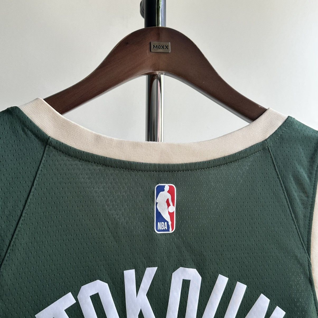 Nike Nike Giannis Antetokounmpo #34 Milwaukee Bucks NBA Jersey Size US M / EU 48-50 / 2 - 6 Thumbnail