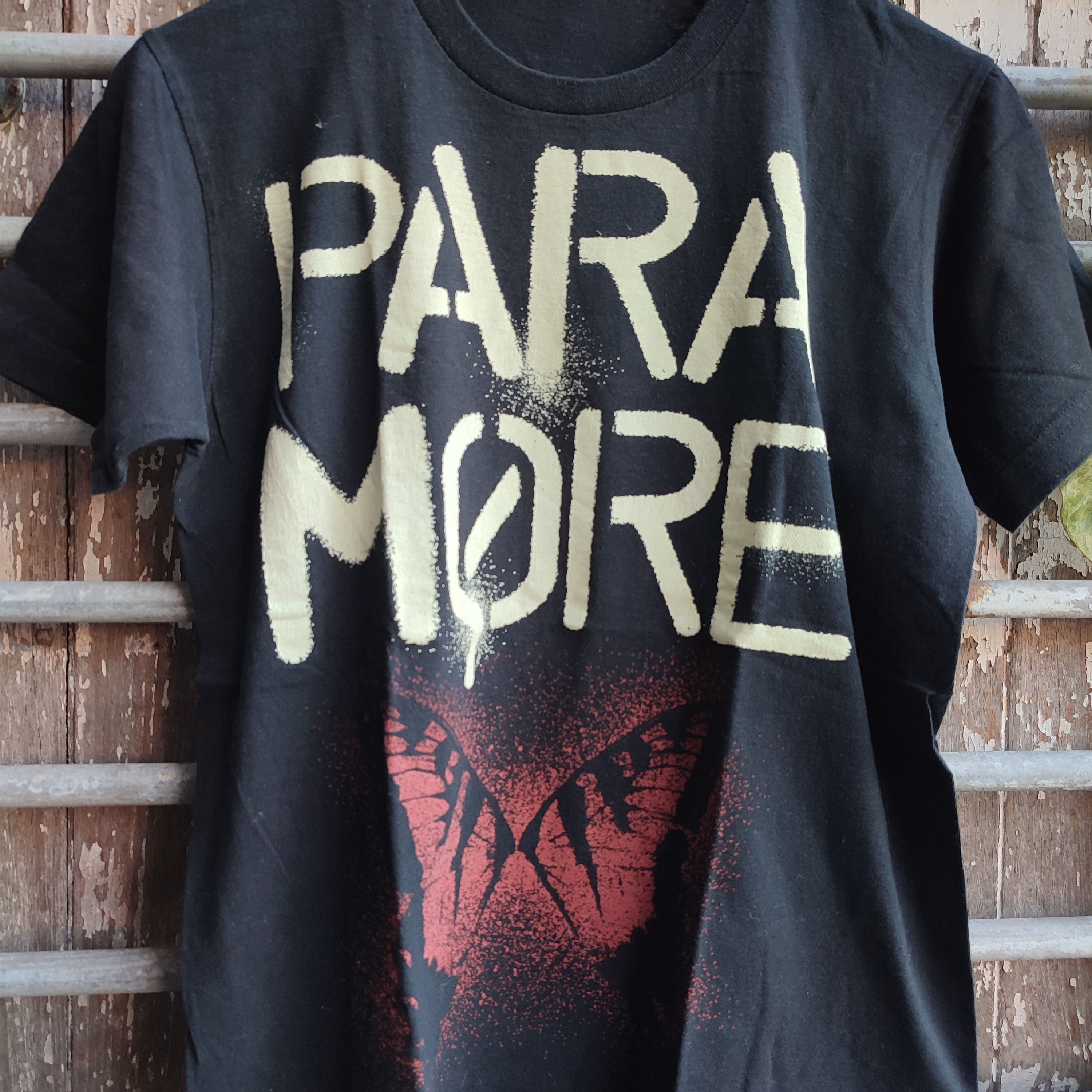 Band Tees × Vintage 🔥RARE🔥 Paramore Honda Civic Tour T-Shirt Size US S / EU 44-46 / 1 - 2 Thumbnail