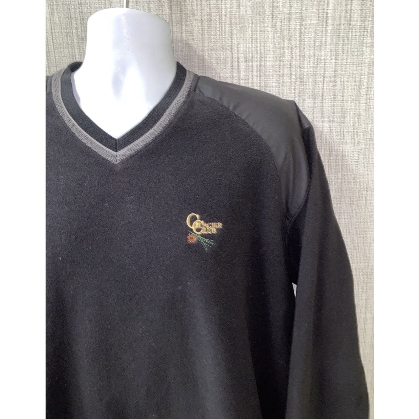 Nike Nike Mens Black Fleece Lined Therma-Fit V-Neck Sweater Size L Size US L / EU 52-54 / 3 - 2 Thumbnail