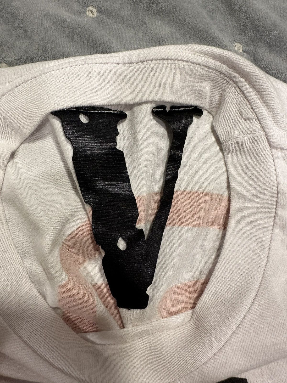 Fragment Design × Vlone ***RARE FRAGMENT VLONE SHITT Size US XXL / EU 58 / 5 - 3 Thumbnail