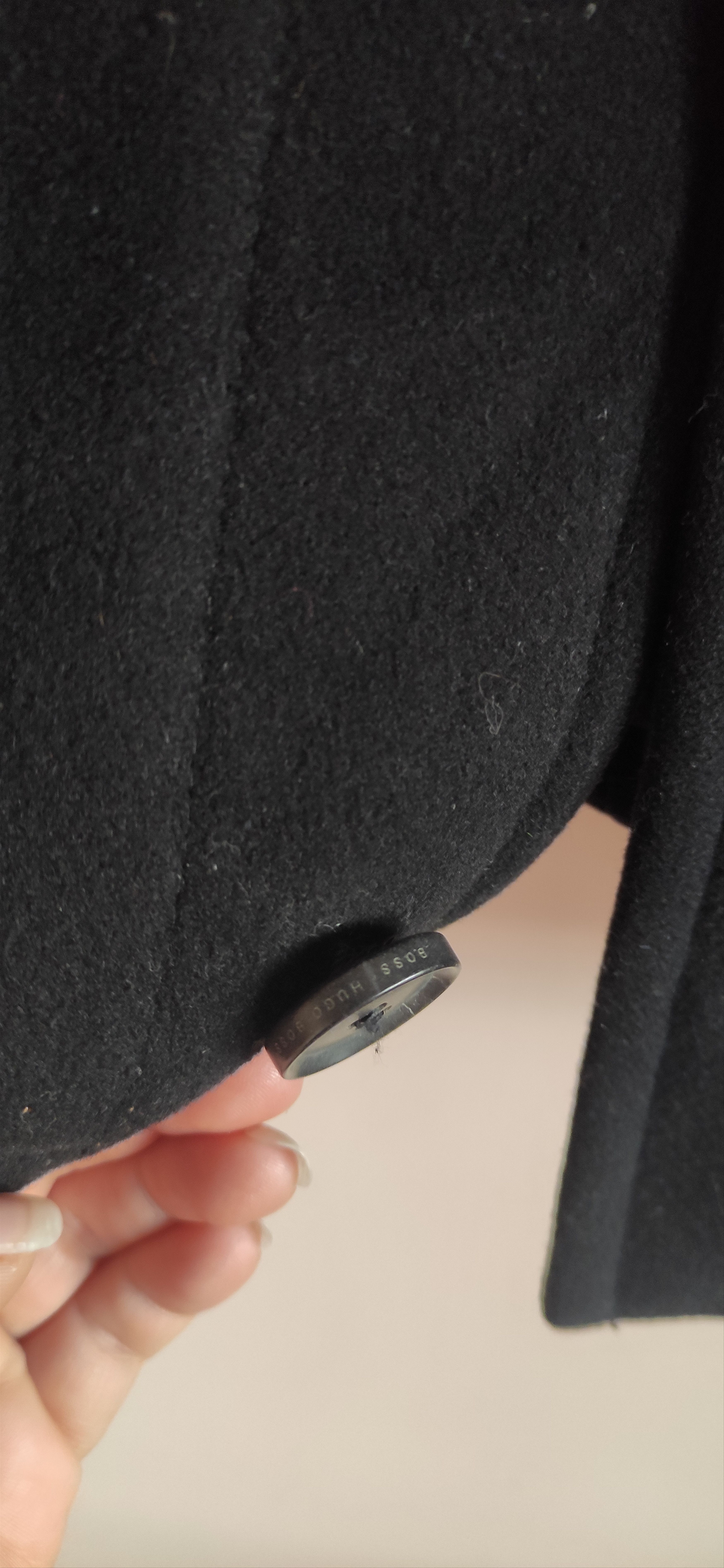 Hugo Boss The men's coat Hugo Boss Size US M / EU 48-50 / 2 - 4 Thumbnail