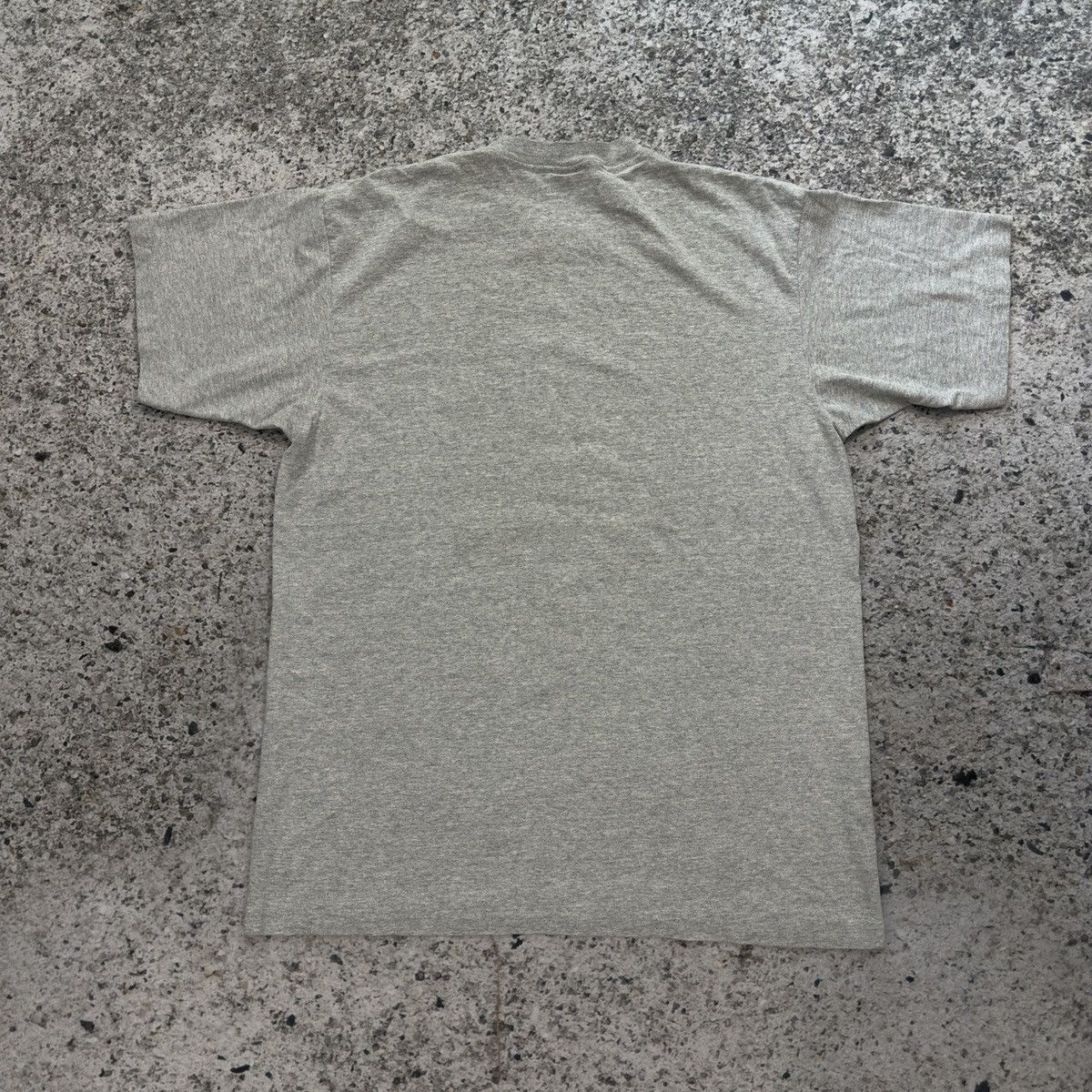Vintage 90s Dennis Rodman Alien Skate Shirt Faded Thrashed Size US XL / EU 56 / 4 - 7 Thumbnail