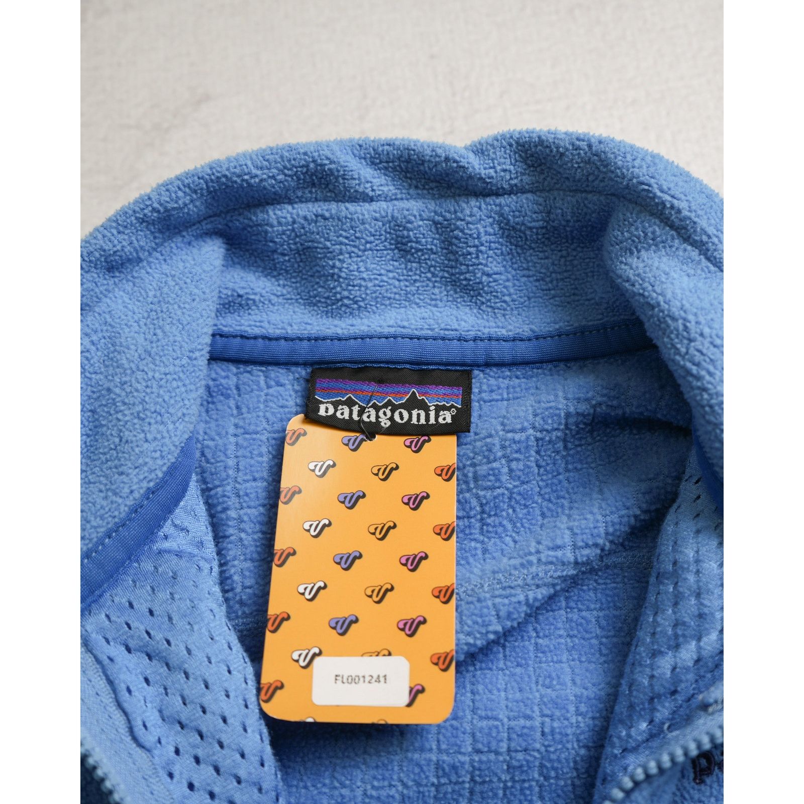 Patagonia Vintage 90s Patagonia Zip-Up Fleece Sweatshirt - Women's XS Size XS / US 0-2 / IT 36-38 - 3 Thumbnail