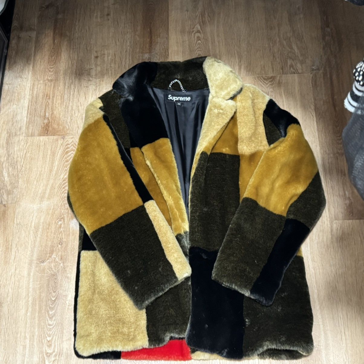 Supreme Supreme Faux Fur Size US XL / EU 56 / 4 - 1 Thumbnail