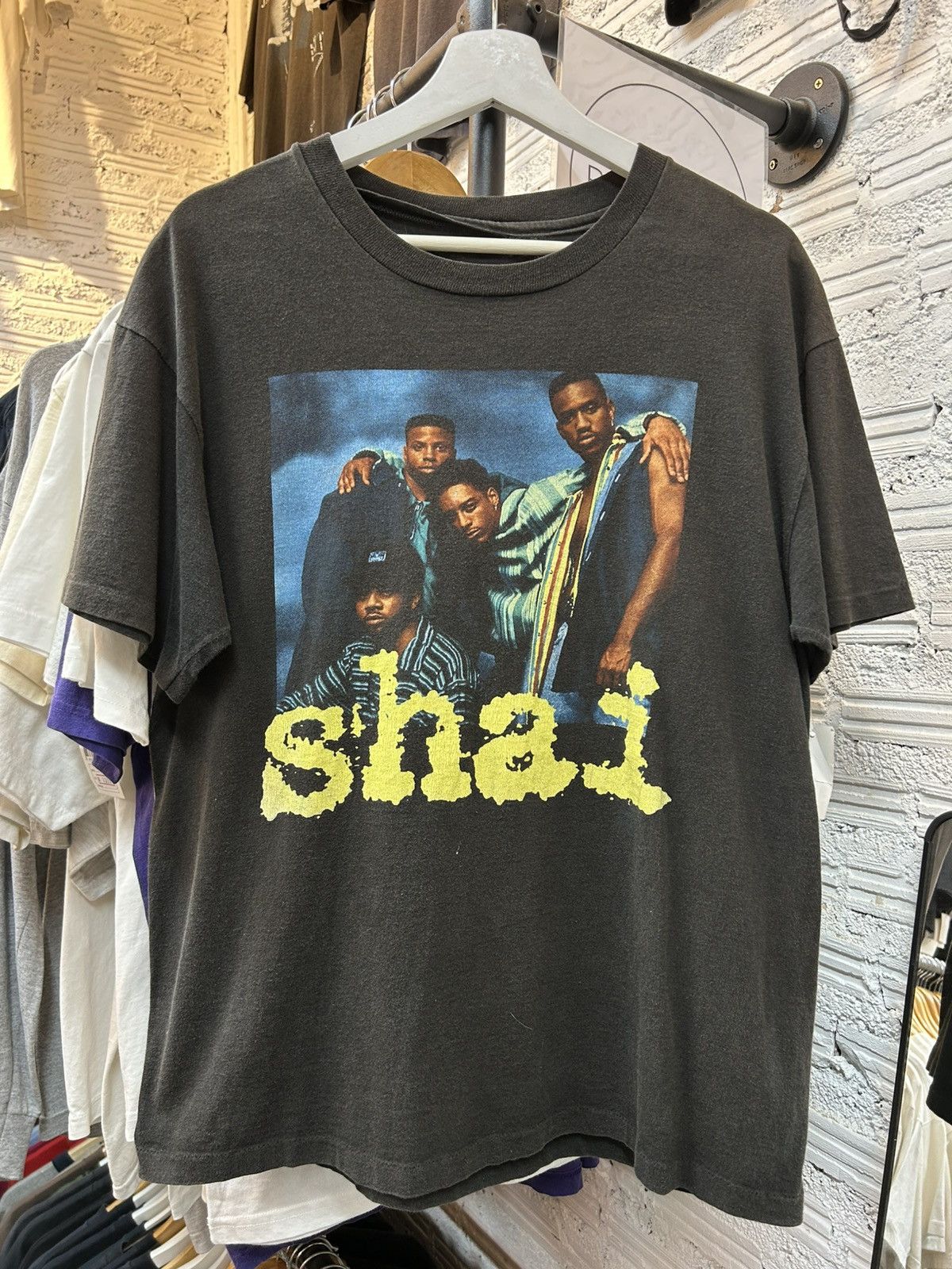 Band Tees Shai Vintage T Shirt 90’ Size US L / EU 52-54 / 3 - 1 Thumbnail