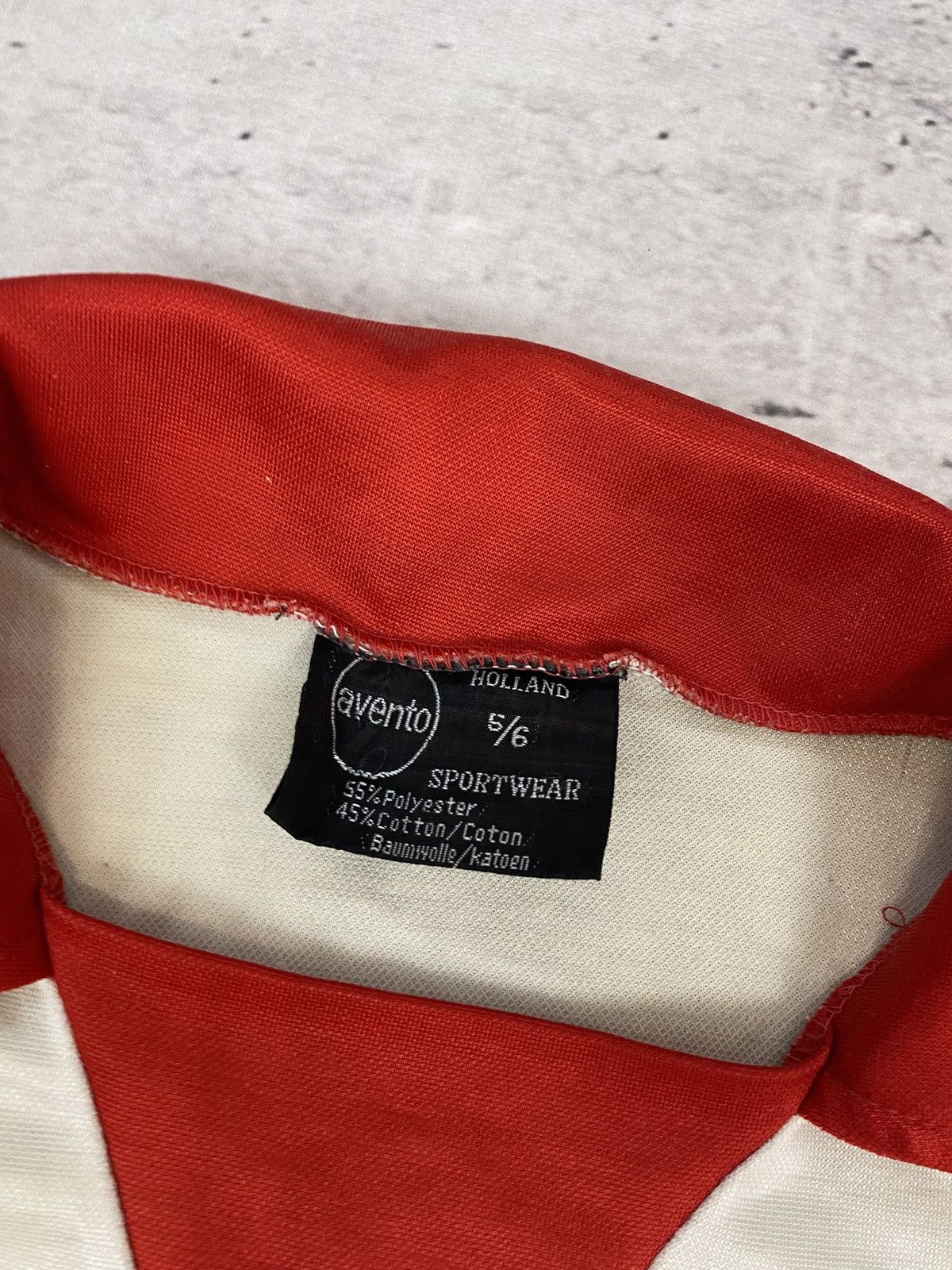 Canon VINTAGE VFB STUTTGART 1979/82 CANON FOOTBALL SHIRT LS Size US S / EU 44-46 / 1 - 11 Thumbnail