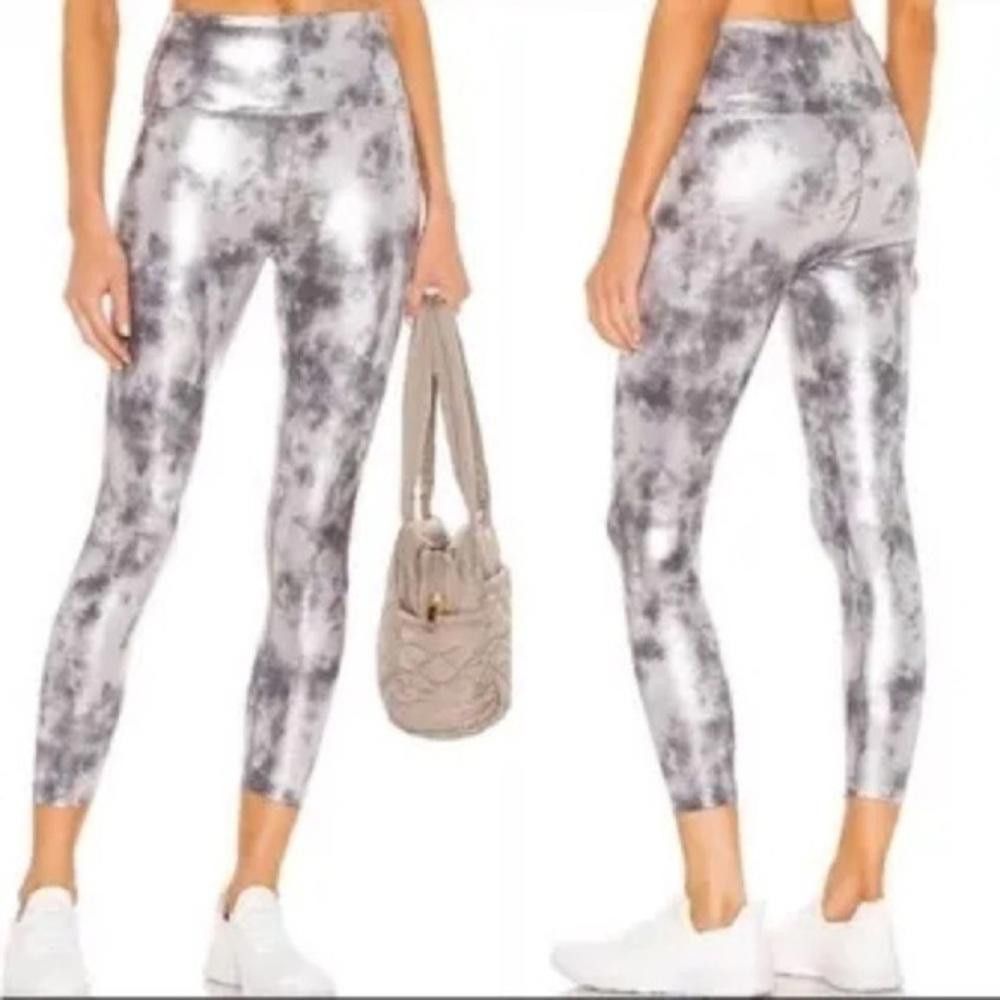 Designer Beyon Yoga tie dye metallic legging- used Size 25" / US 0 / IT 36 - 1 Thumbnail