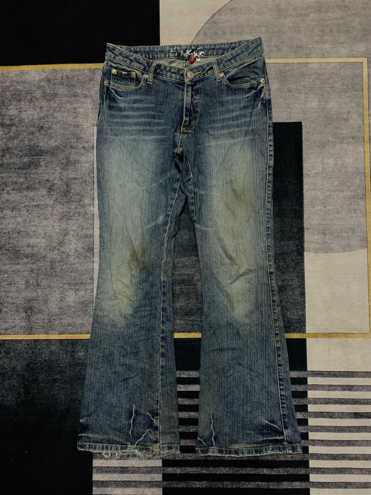Hysteric Glamour TINSTER BOOT CUT DENIM PANTS Size US 30 / EU 46 - 1 Thumbnail