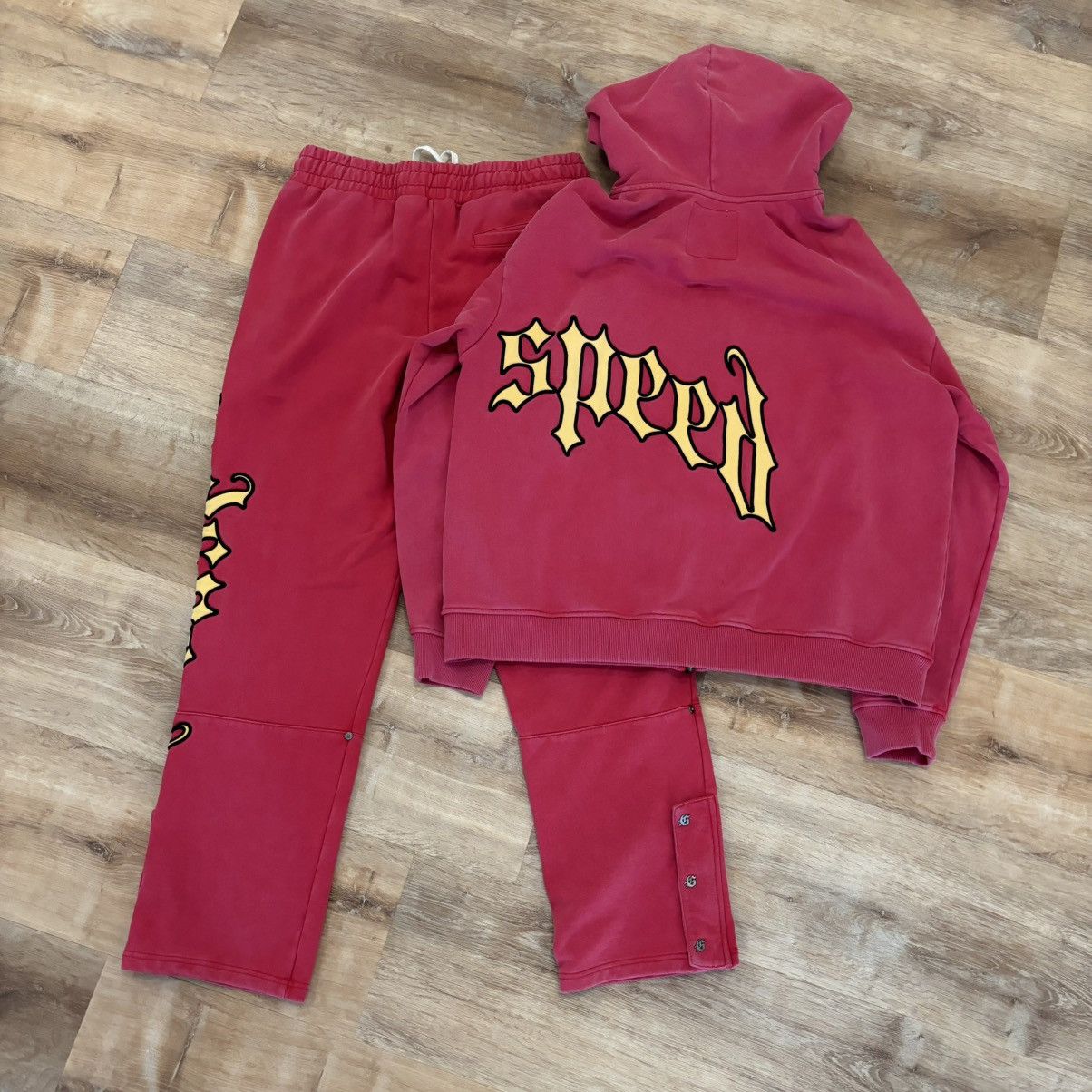 Godspeed GodSpeed Red Yellow Sweat Suit Size XL Size US XL / EU 56 / 4 - 2 Thumbnail