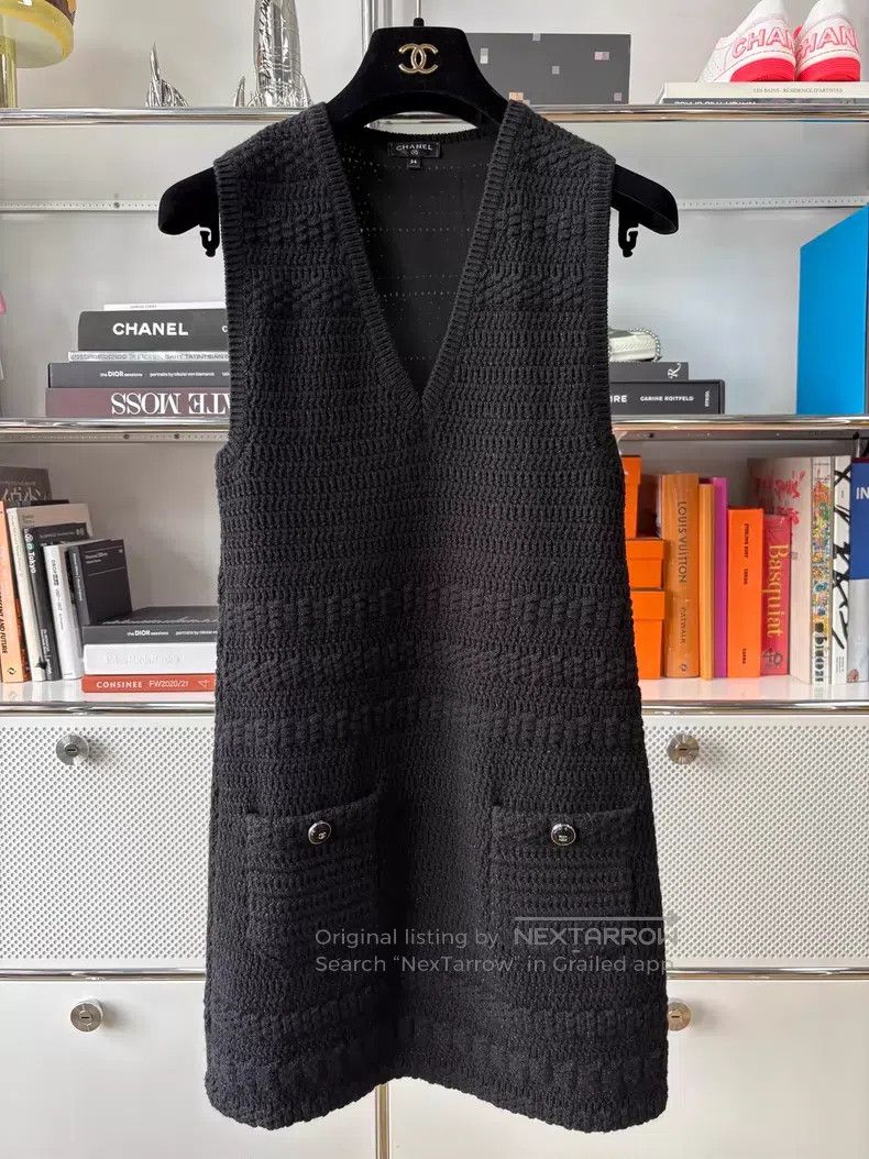 Chanel Chanel 21B Black Knitted Double C Sequin Buckle Fine Flash Size XXS / US 00 / IT 34 - 1 Thumbnail