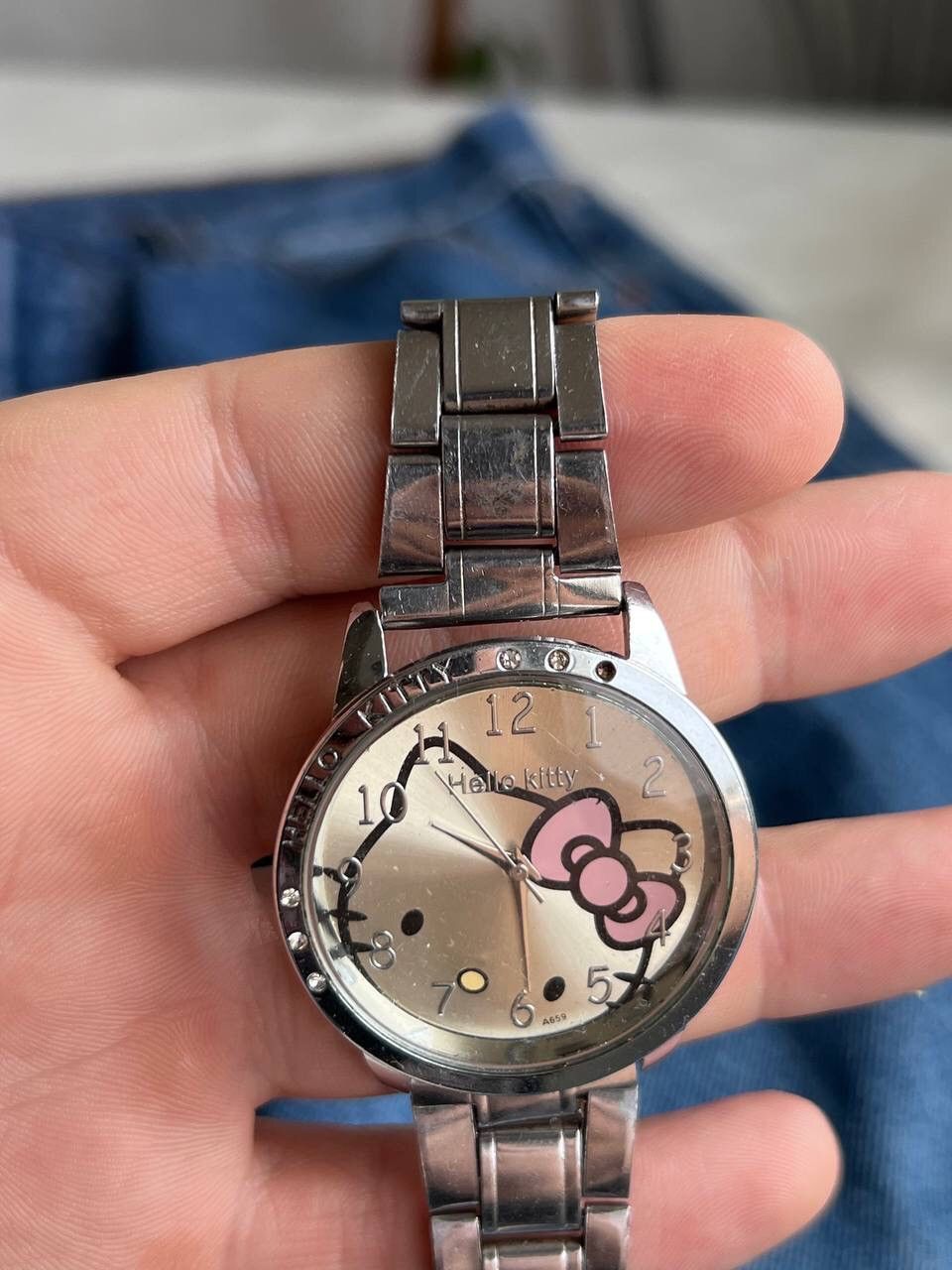 Japanese Brand × Vintage Vintage Japanese style Hello Kitty Watch Futuristic Steel Size ONE SIZE - 3 Thumbnail
