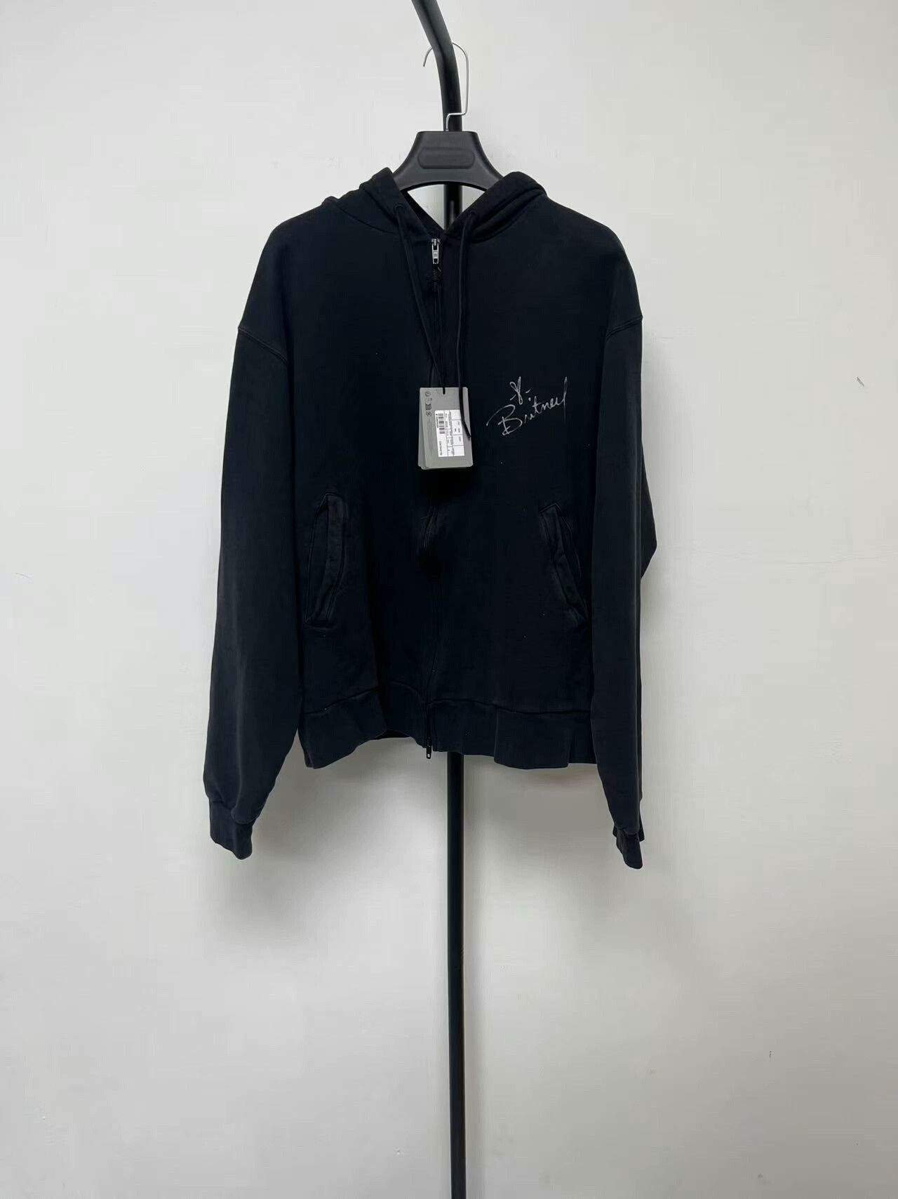 Balenciaga balenciaga britney spears art graphic hoodie Size US S / EU 44-46 / 1 - 2 Thumbnail
