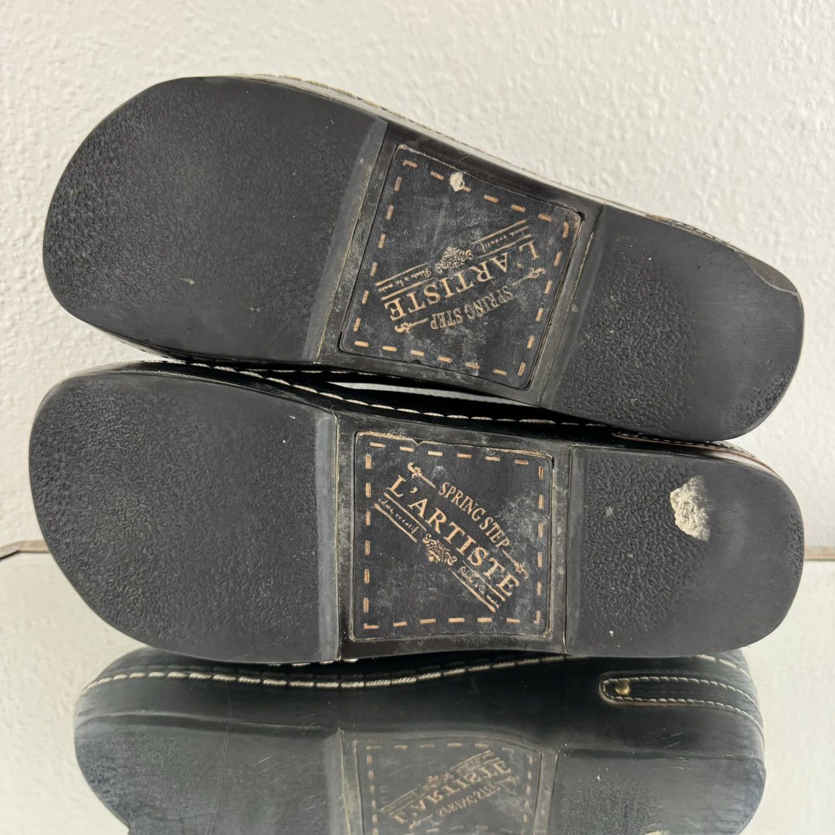 Other Spring Step Brown Black Tooled Leather Burbank Floral Clogs Size US 9 / IT 39 - 9 Thumbnail