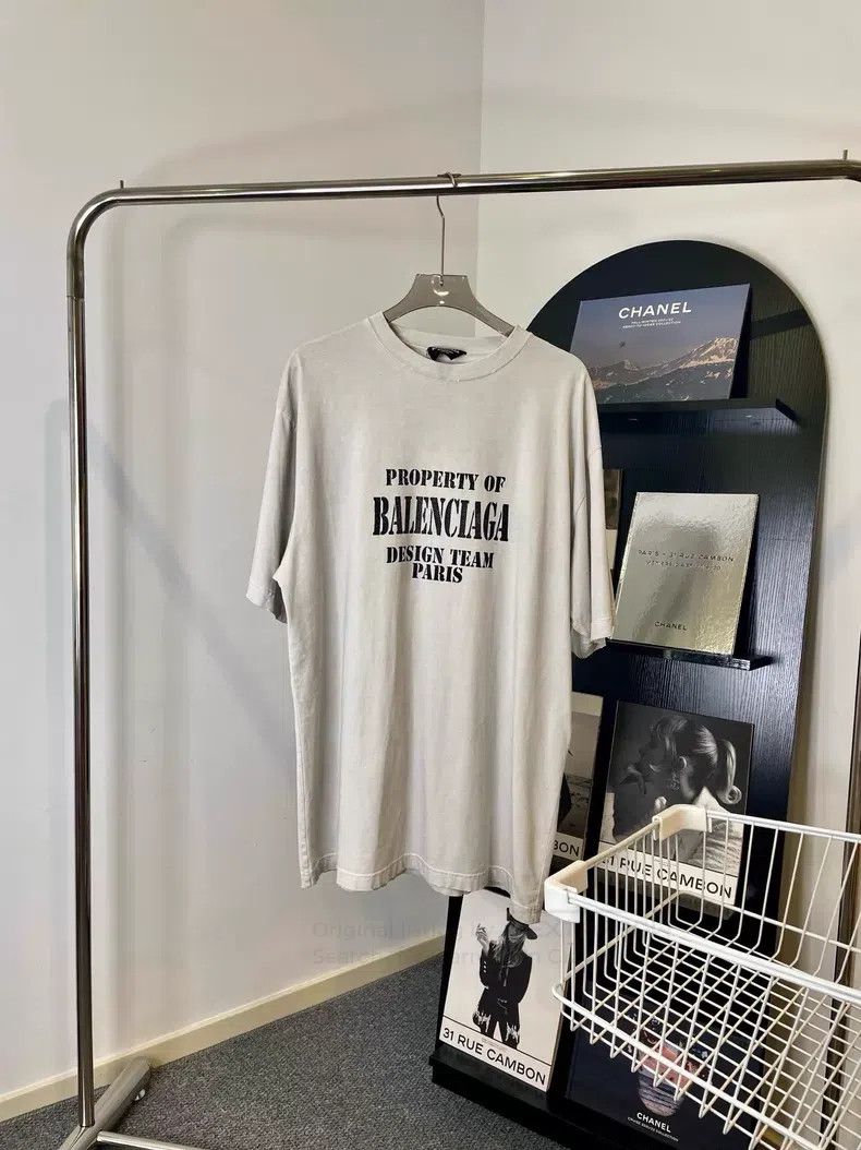 Balenciaga Balenciaga Letter logo print round neck loose short-sleeve Size US S / EU 44-46 / 1 - 1 Thumbnail