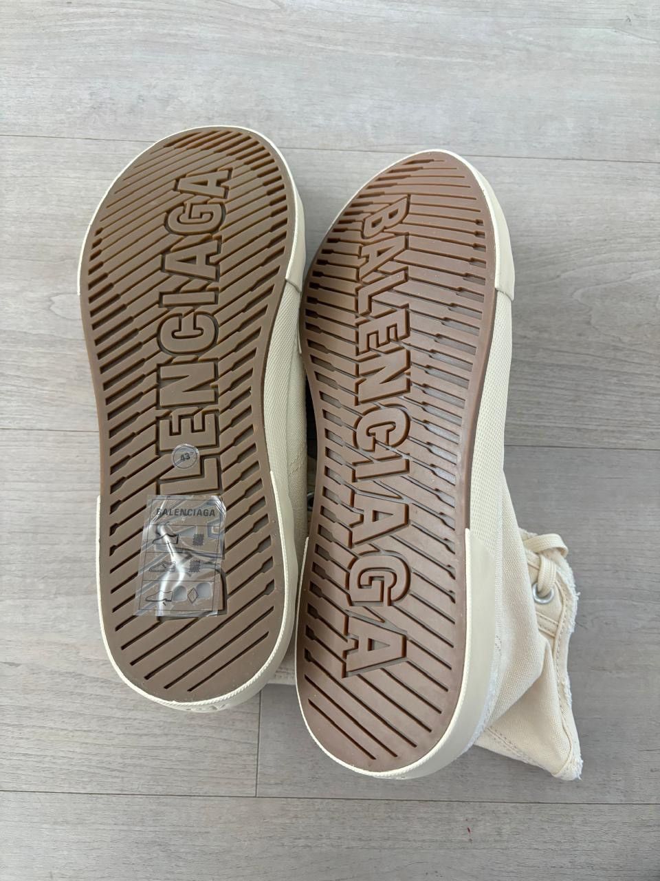 Balenciaga Paris High Top in White Size US 10 / EU 43 - 3 Thumbnail