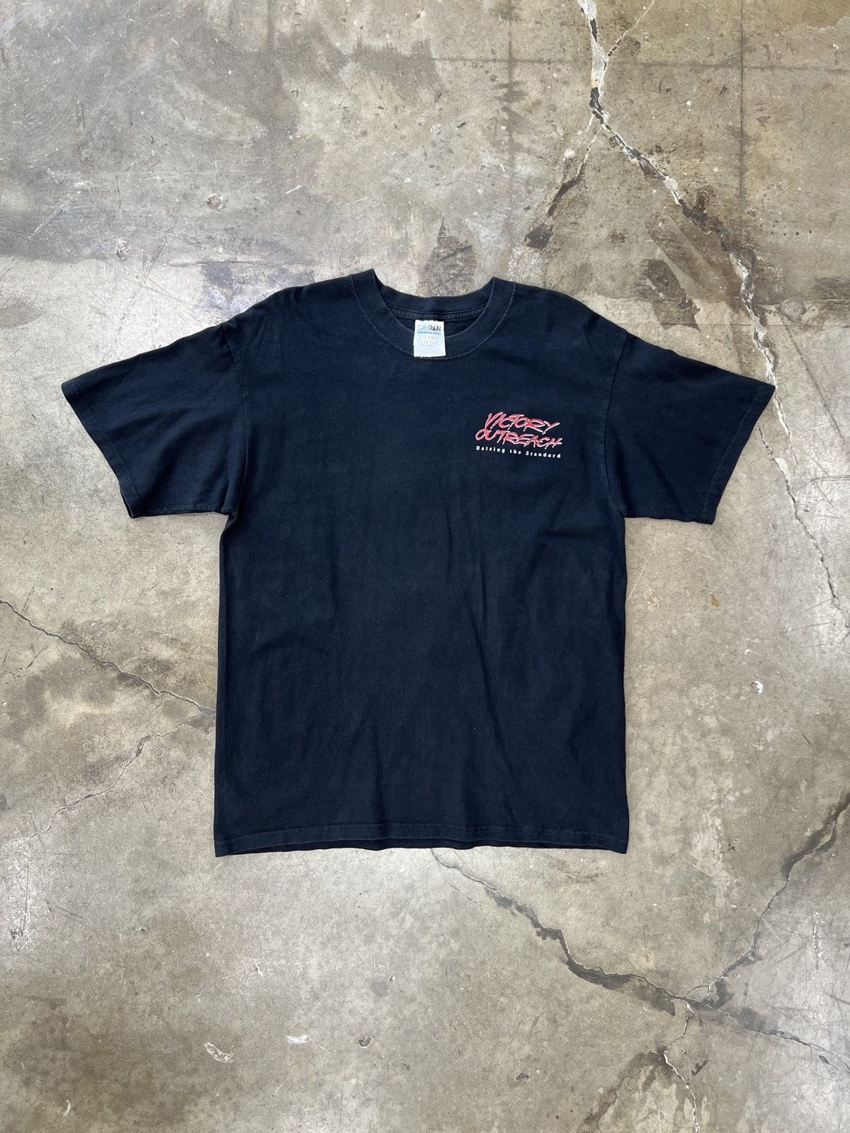 Vintage Vintage Victory Outreach Religious Crusades Tee Large Size US L / EU 52-54 / 3 - 5 Thumbnail