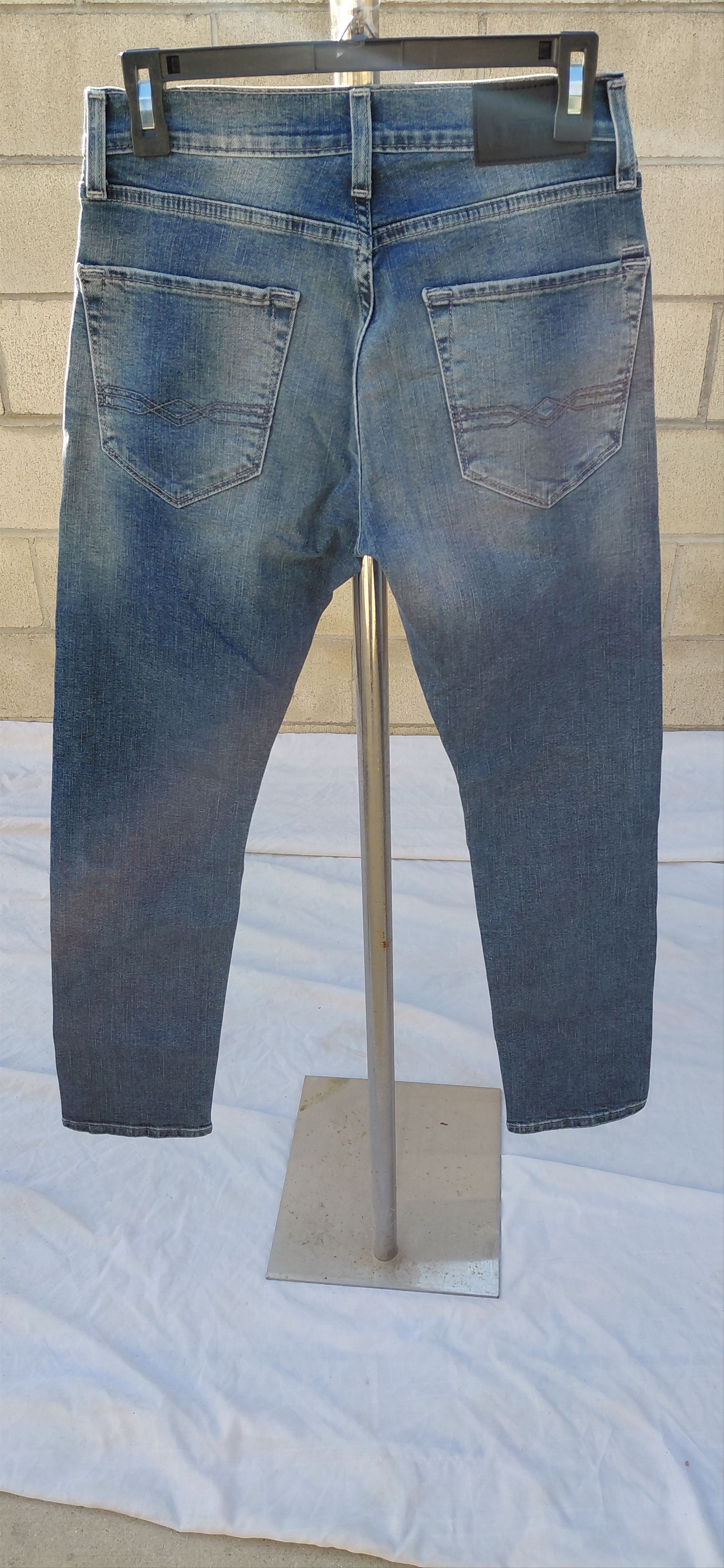 Denizen 637837....Denizen Regular Taper Fit Jeans Size W28 L30 Size US 28 / EU 44 - 3 Thumbnail