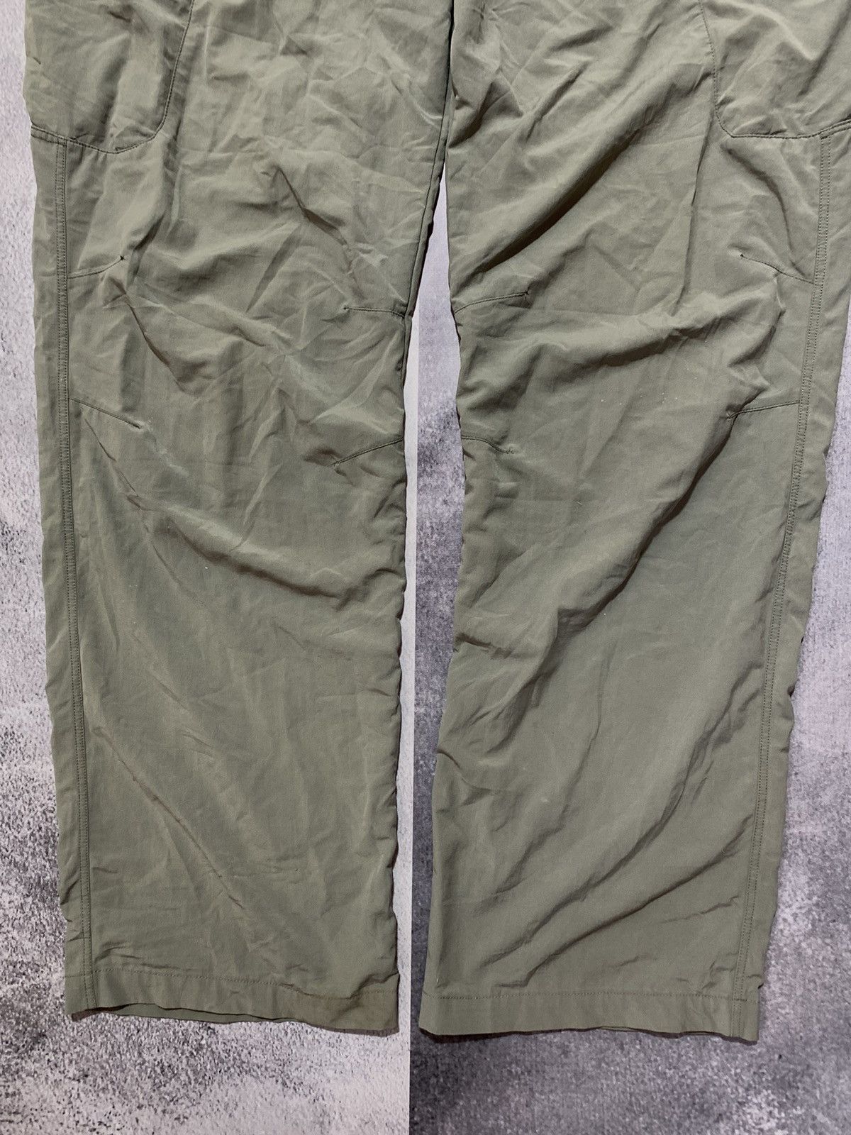 Other Vintage Y2K nylon pants outdoor style streetwear size 36 Size US 36 / EU 52 - 4 Thumbnail