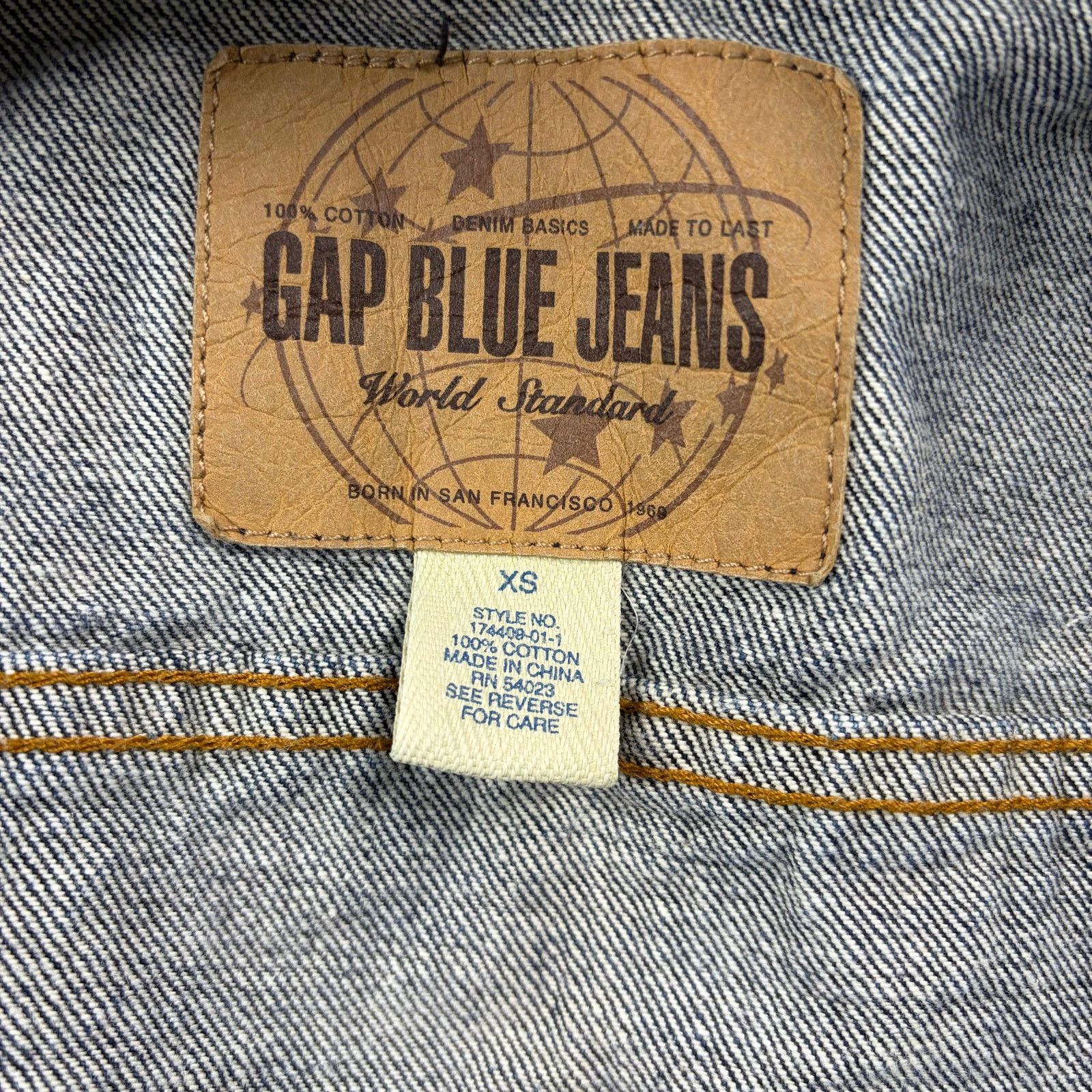 Gap × Vintage Y2K Gap Jean Jacket Vintage Denim Trucker Jacket Men's XS Size US XS / EU 42 / 0 - 5 Thumbnail