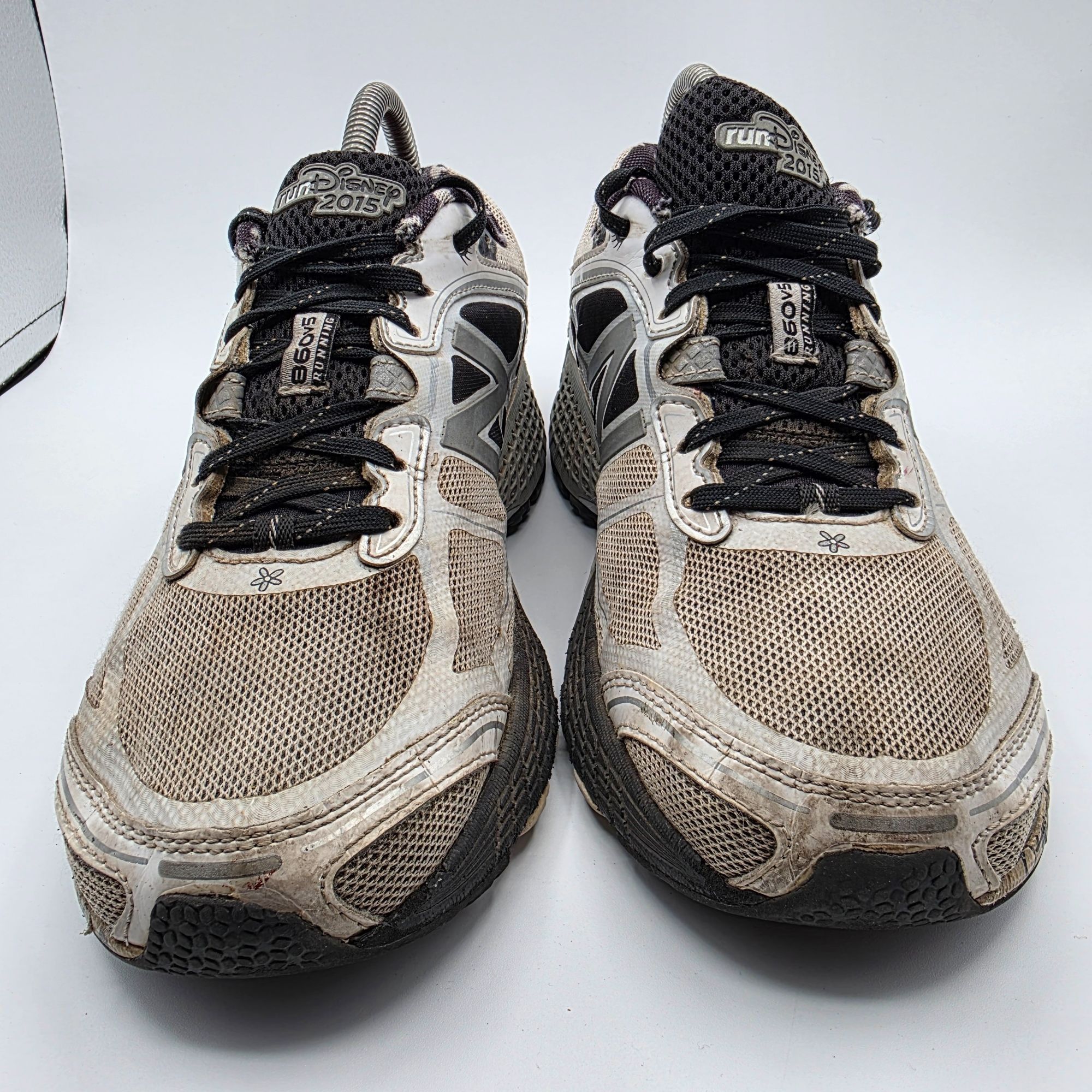 Disney × New Balance New Balance 860v5 Run Disney 2015 Minnie Mouse Womens Size 8 Size US 8.5 / IT 38.5 - 2 Thumbnail