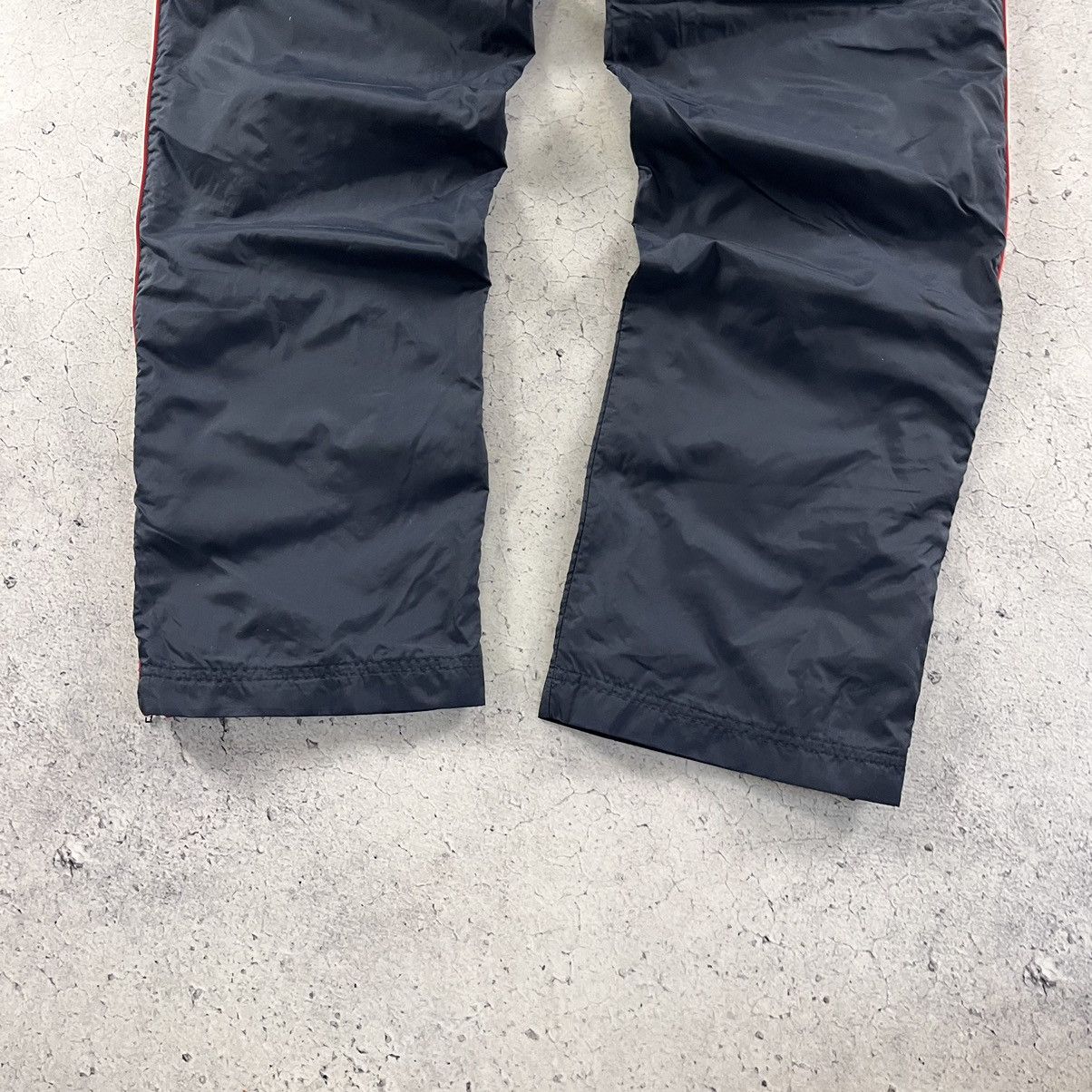 Nike × Vintage Nike Vintage Track Pants Nylon Y2K Drill Streetwear Swoosh Size US 34 / EU 50 - 10 Thumbnail