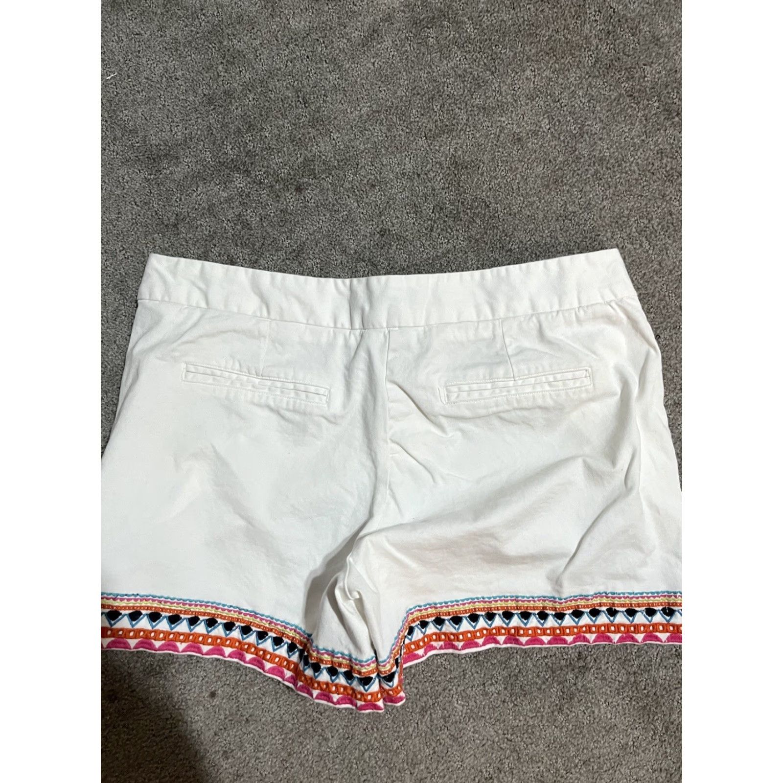 Cynthia Rowley Cynthia Rowley Women White Embroidered Chino Shorts Size 10 User: Cynthia Rowley Women White Embroidered Chino Shorts Size 10 Size 32" / US 10 / IT 46 - 3 Thumbnail