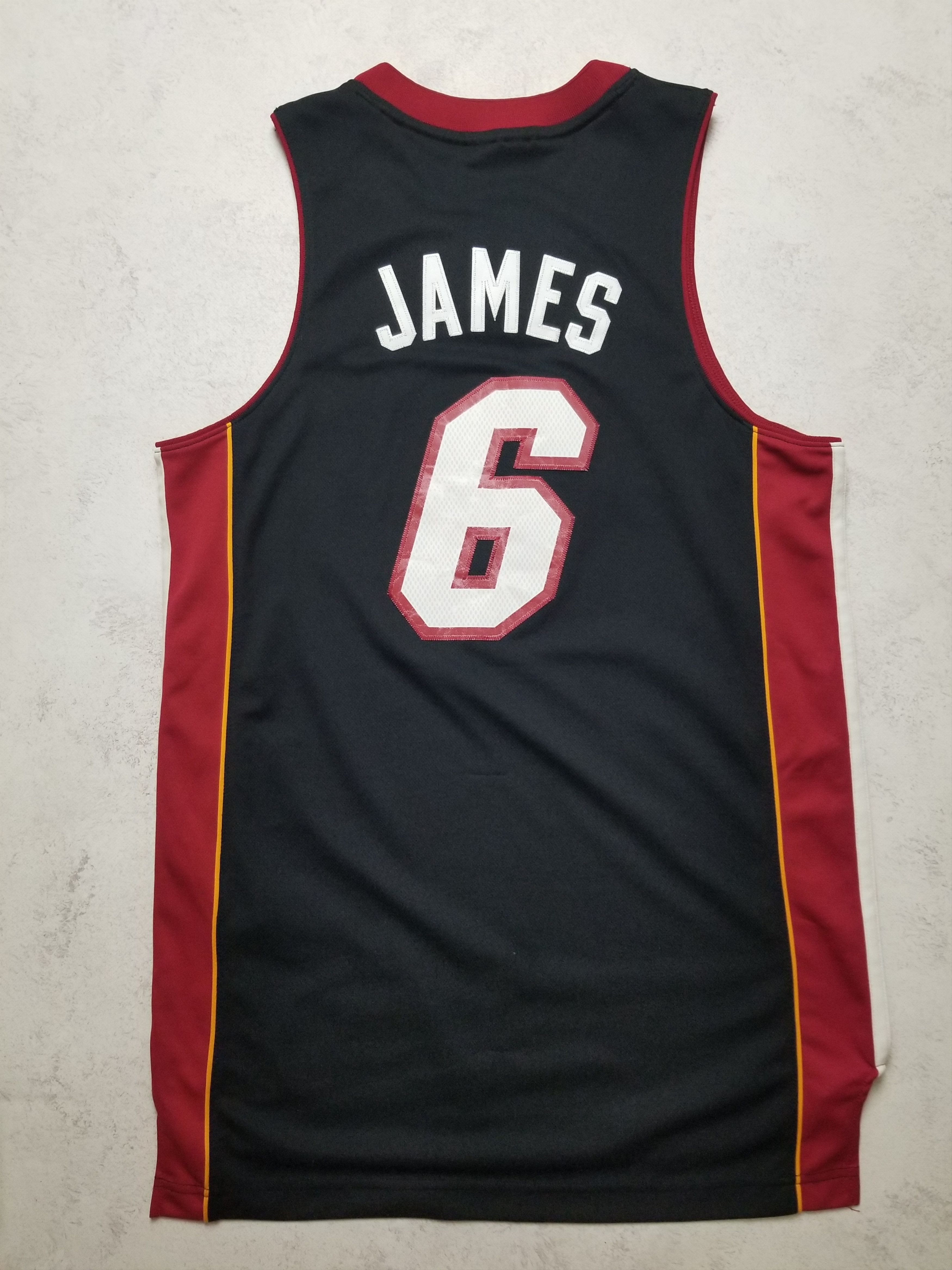 Adidas Miami "El Heat" LeBron James Latin Nights Swingman Jersey Size US S / EU 44-46 / 1 - 2 Thumbnail