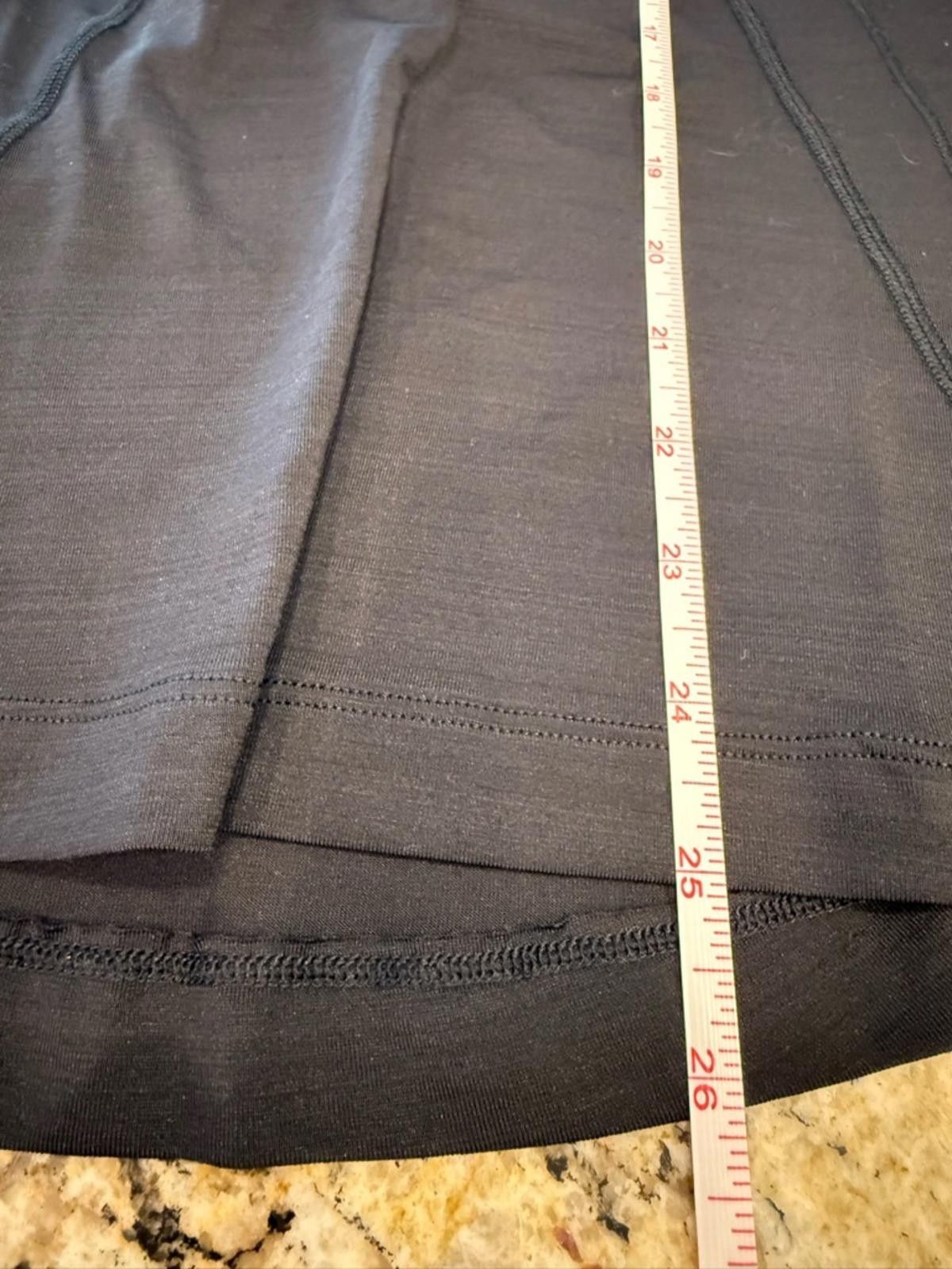 Other Athleta black sporty tank top zippered pocket SZ SM Size S / US 4 / IT 40 - 11 Thumbnail