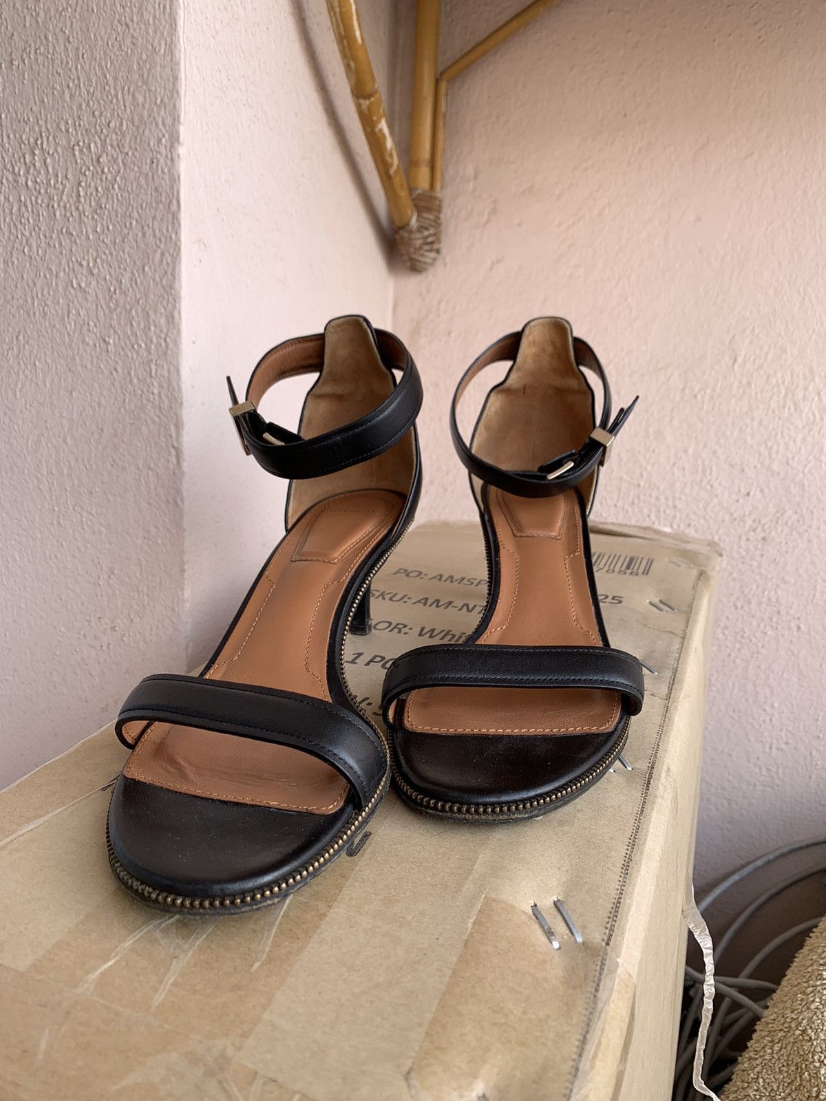 Givenchy × Vintage Giveshy heels Size US 7 / IT 37 - 1 Thumbnail