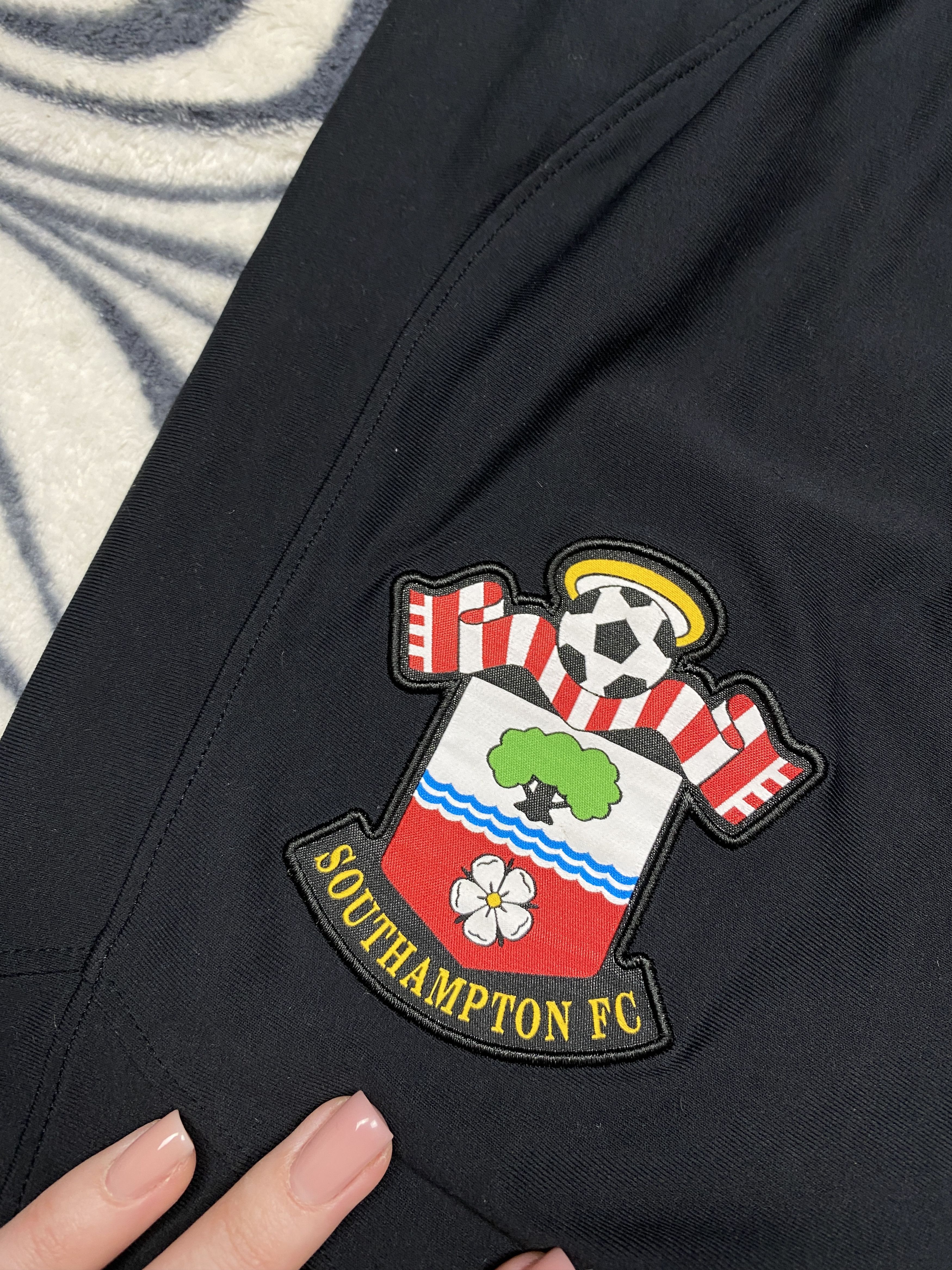 Under Armour Under Armour Southampton FC Mens Pants Size US 30 / EU 46 - 4 Thumbnail