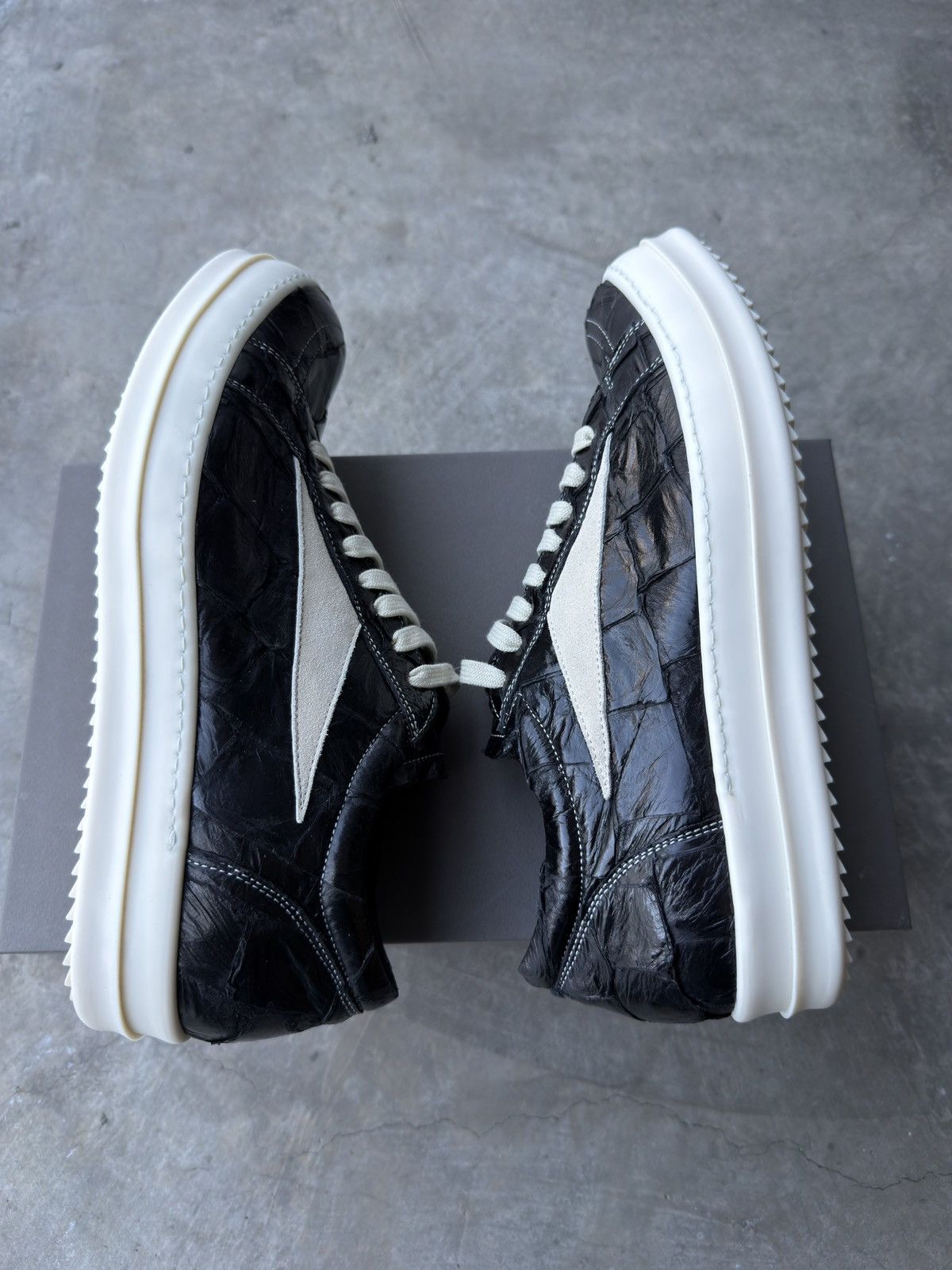 Rick Owens SOLD*Rick owens x Maxfield Exclusive pirarucu vintage sneaks Size US 10 / EU 43 - 11 Thumbnail