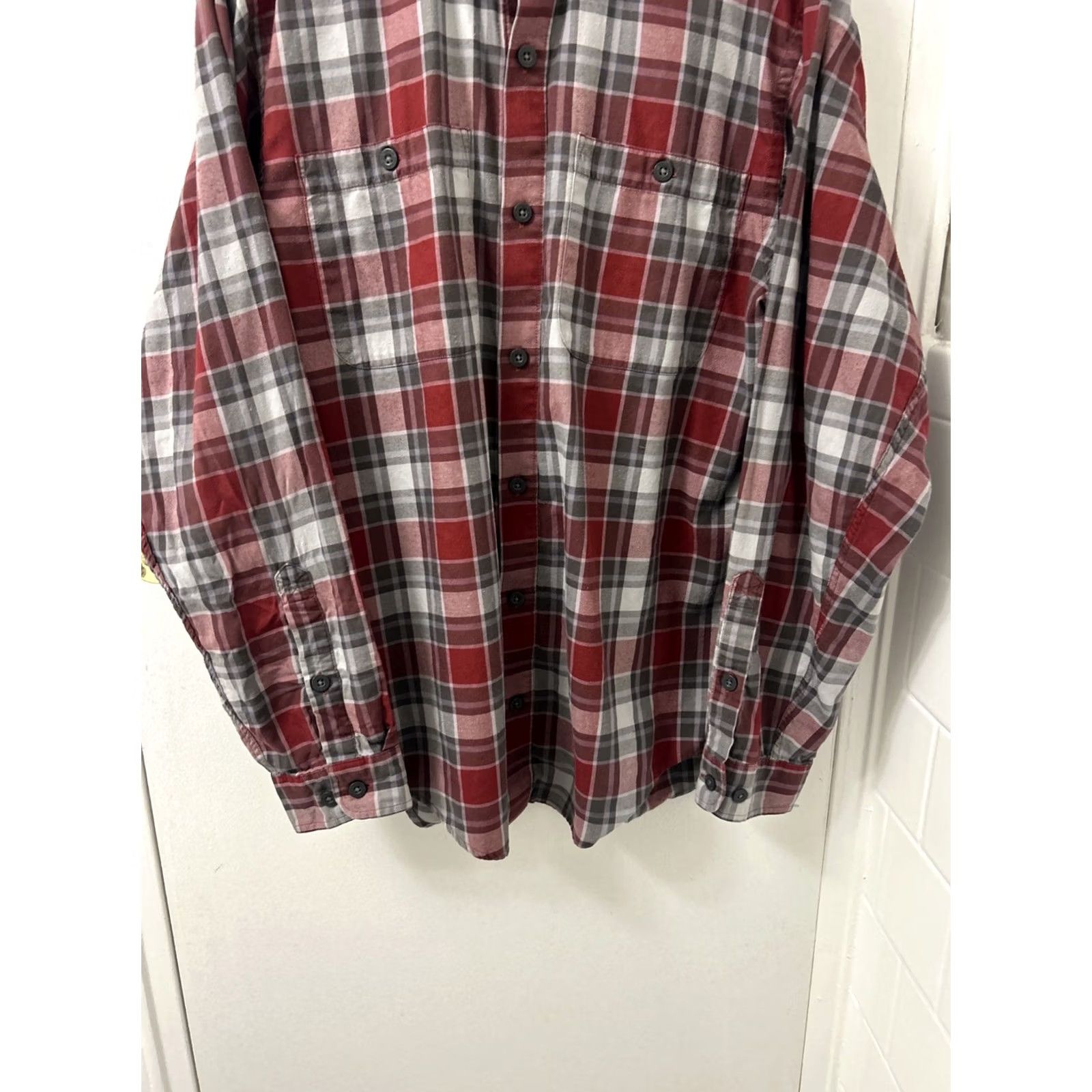 Patagonia Patagonia Shirt Mens Small Red Plaid Pima Cotton Button Down L/S Size US S / EU 44-46 / 1 - 3 Thumbnail