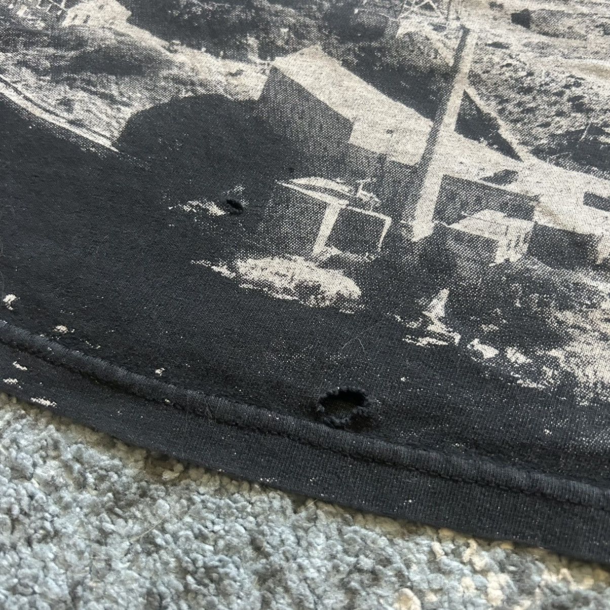 Vintage 90s distressed allover print Alcatraz tee San Francisco Size US XXL / EU 58 / 5 - 3 Thumbnail