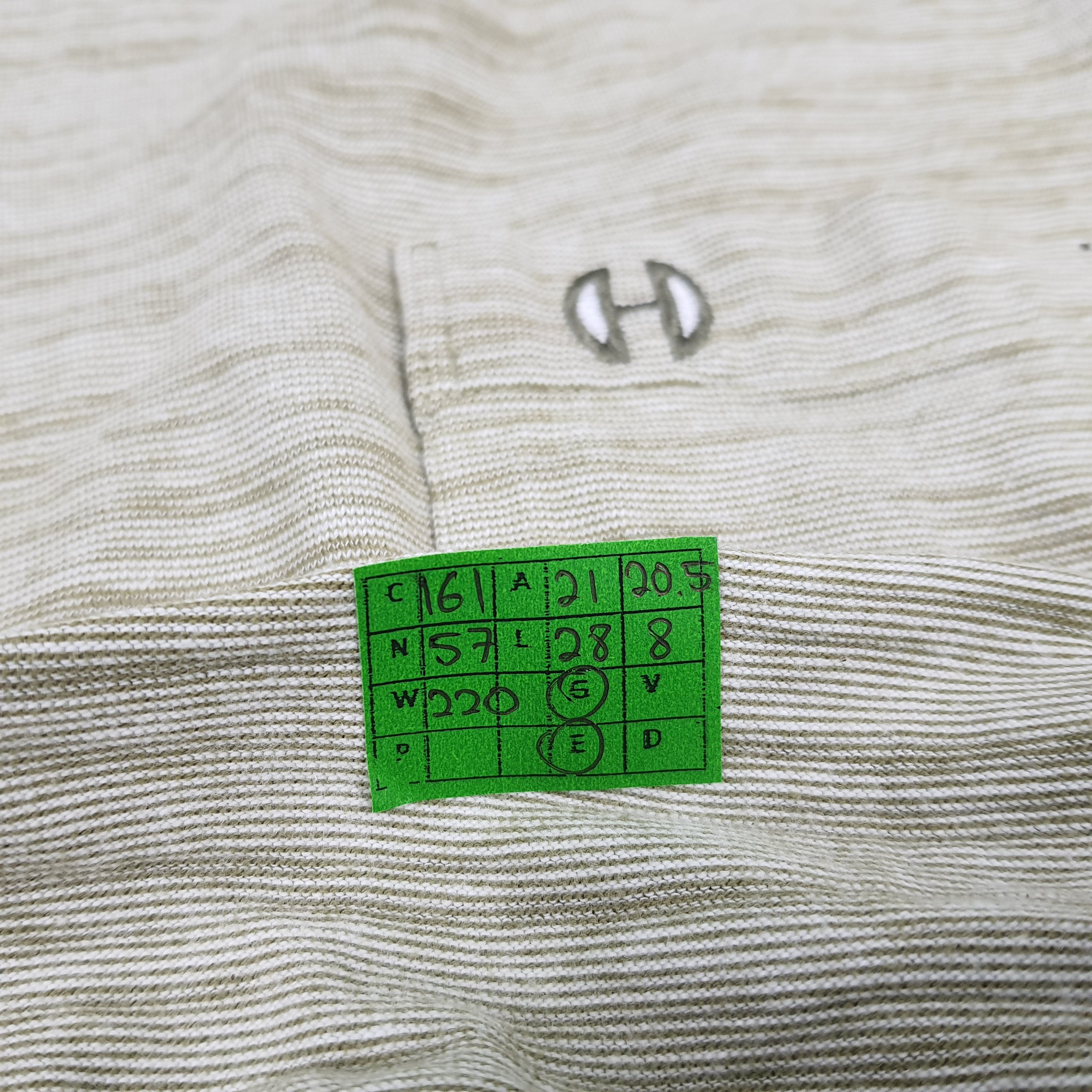 Celine Vintage Celine Paris Italian Designer Button T-shirt Size US L / EU 52-54 / 3 - 9 Thumbnail