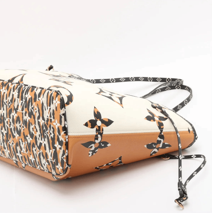 Louis Vuitton Monogram Jungle Neverfull MM Size ONE SIZE - 3 Thumbnail