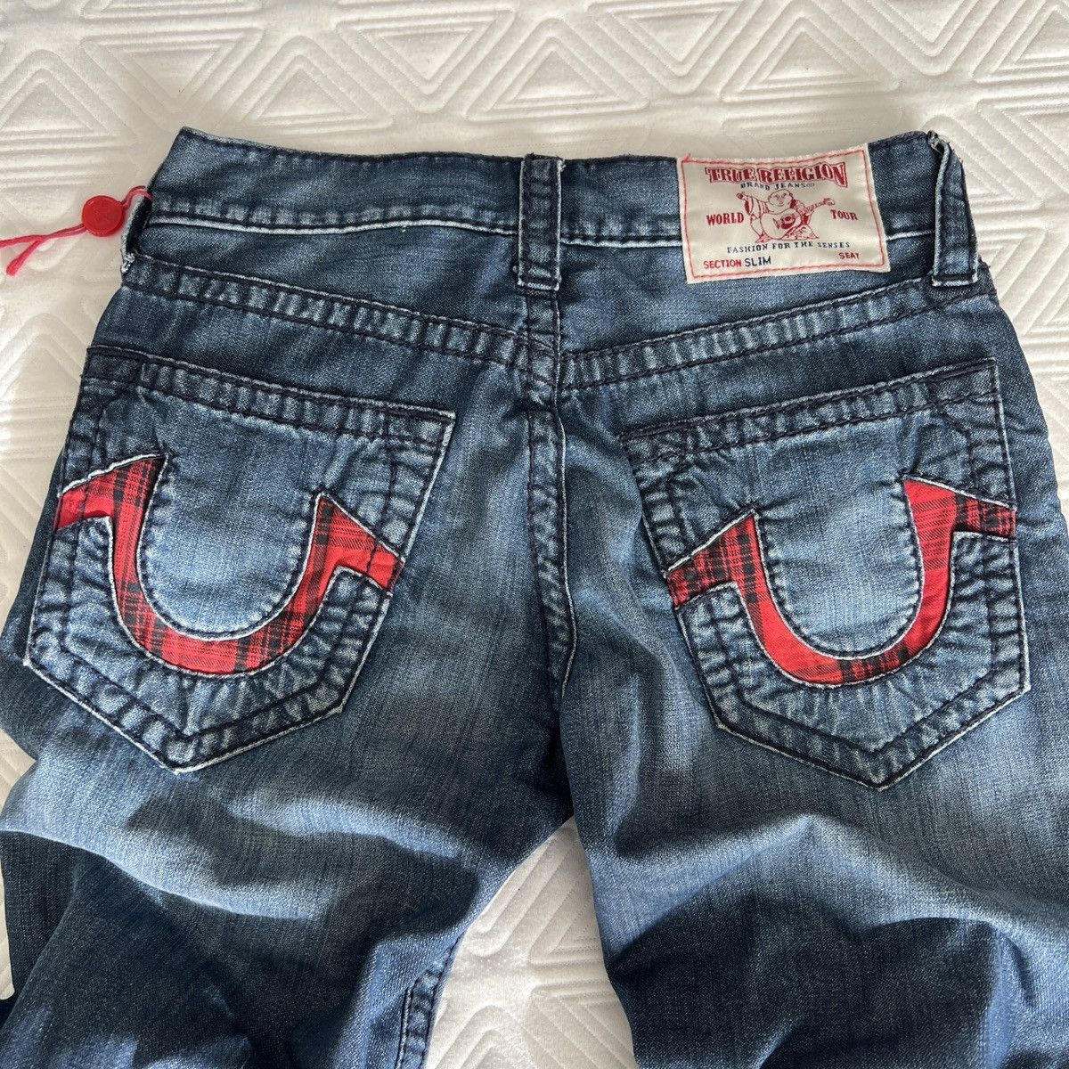 True Religion Men’s slim jeans 28” waist true religion Size US 28 / EU 44 - 4 Thumbnail