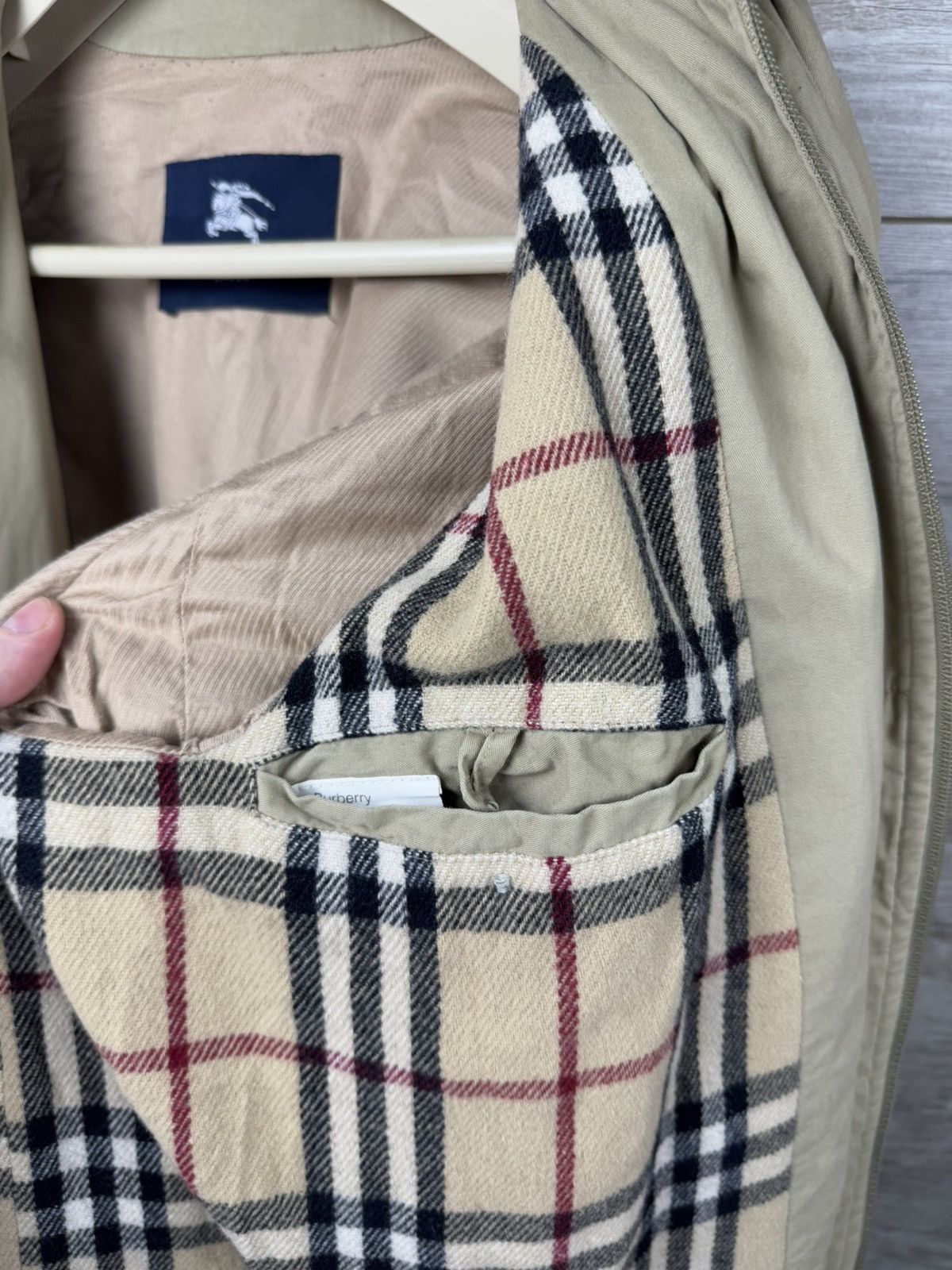 Burberry Burberry Vintage Trench Coat Jacket Bomber Luxury Size L Size US L / EU 52-54 / 3 - 24 Thumbnail