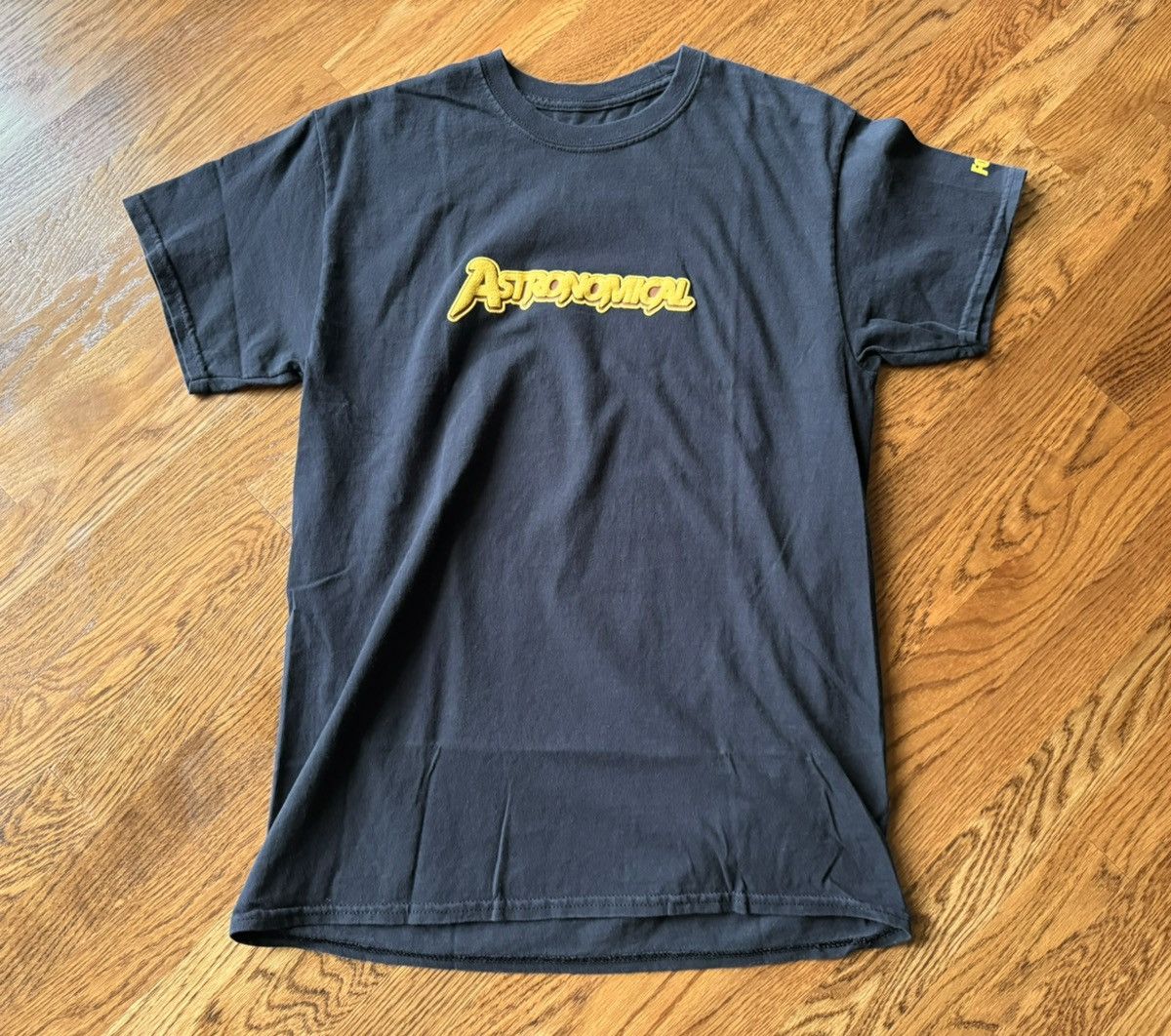 Travis Scott Small Fortnite Black Astro Portrait Shirt T-3500 Utopia Size US S / EU 44-46 / 1 - 2 Thumbnail