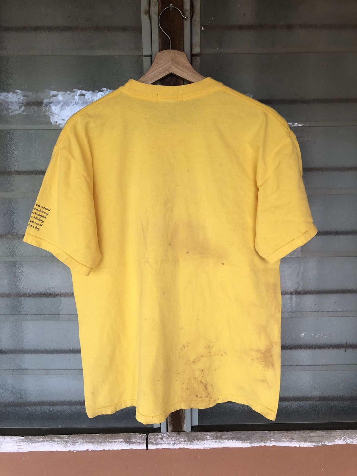 Anime Vintage Astro Boy in 2003 Yellow Shirt Tee Size US L / EU 52-54 / 3 - 9 Thumbnail