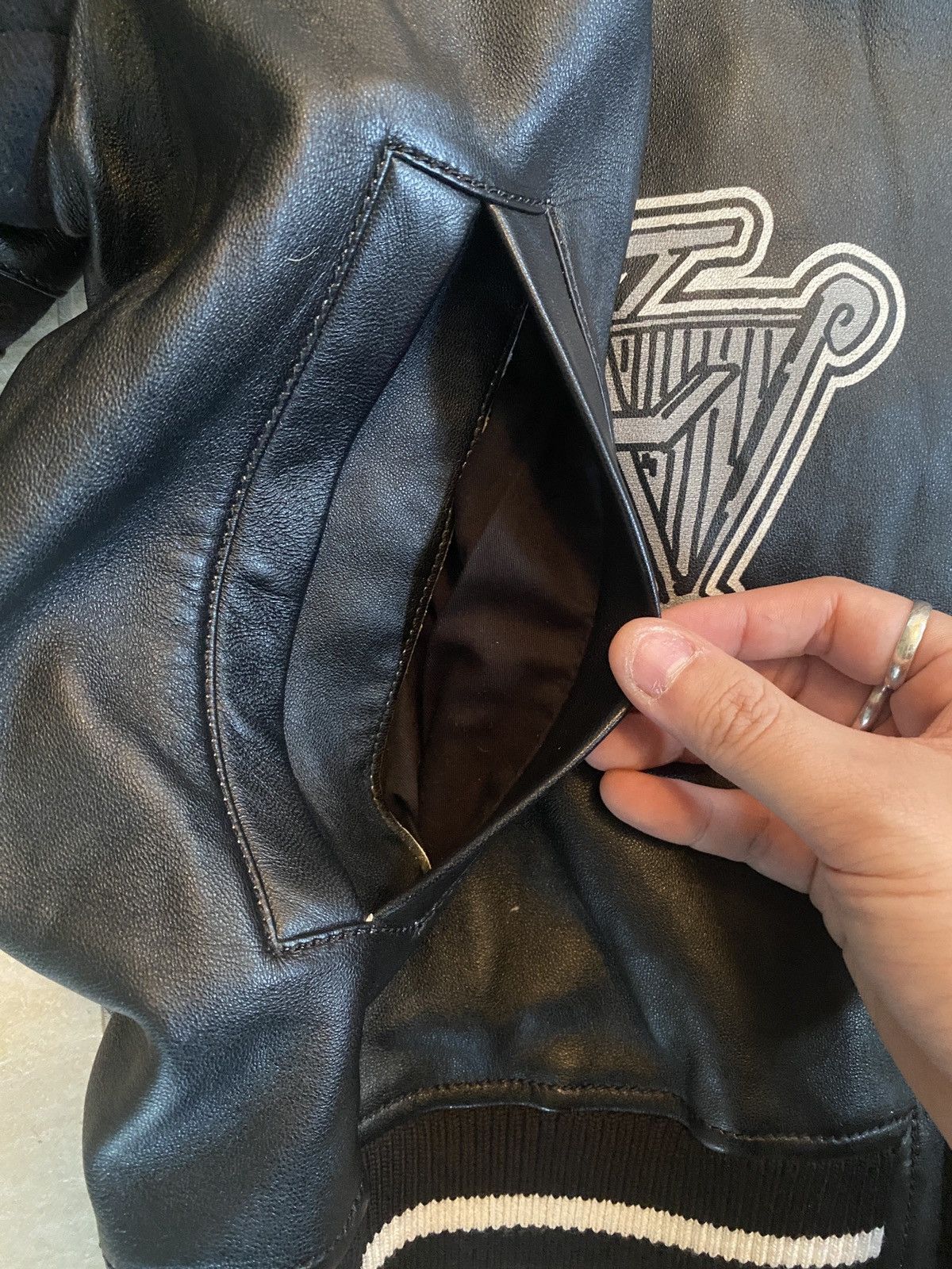 Louis Vuitton Louis Vuitton Black Musical Varsity Jacket Size US XL / EU 56 / 4 - 22 Thumbnail