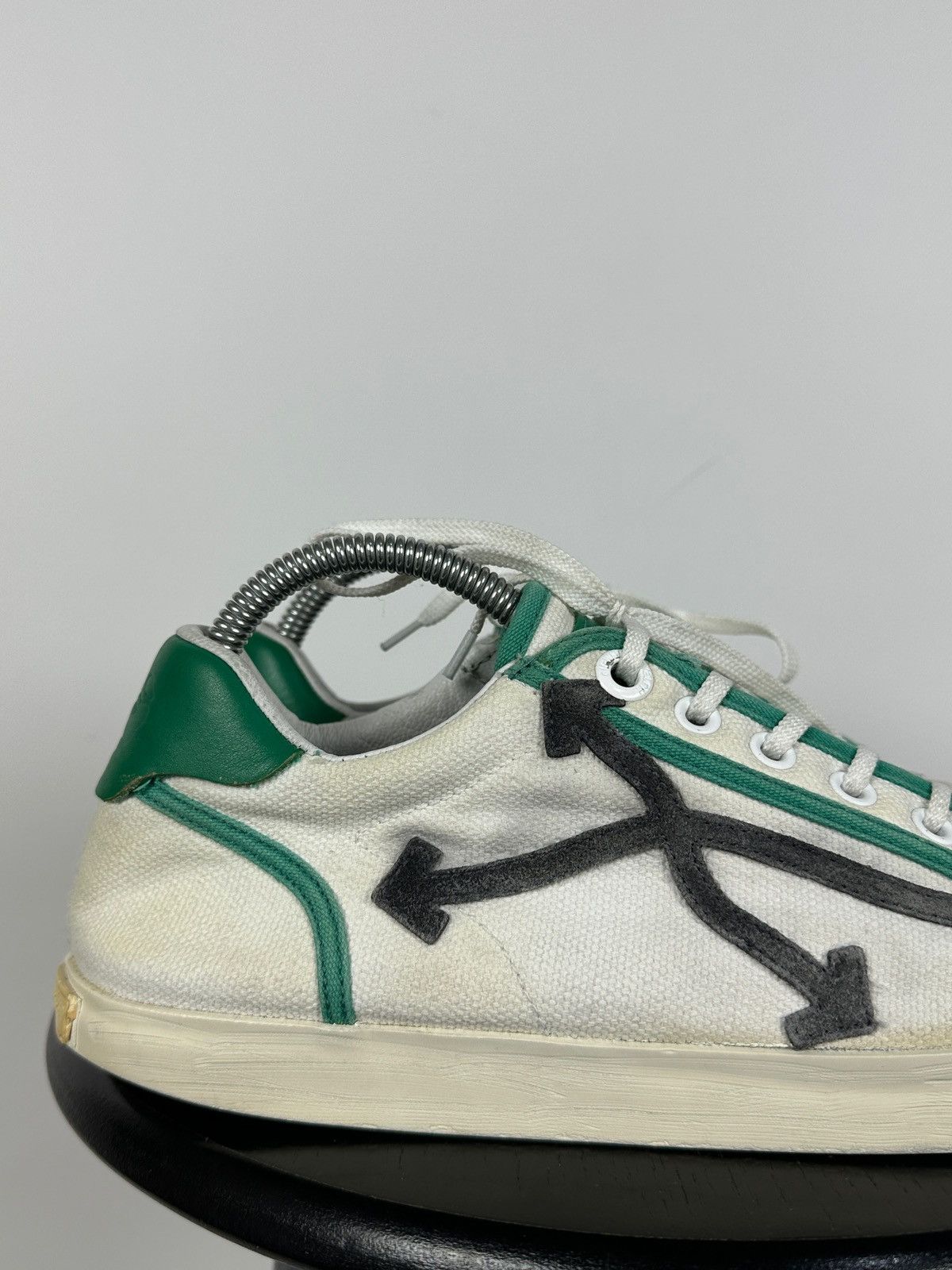Off-White Off-White Vulcanized Virgil Abloh Low Top Sneakers Size US 9 / EU 42 - 14 Thumbnail