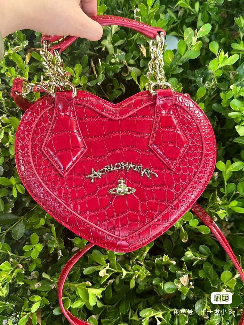 Vivienne Westwood Vivienne Westwood Crocodile pattern red heart handbag Size ONE SIZE - 7 Thumbnail