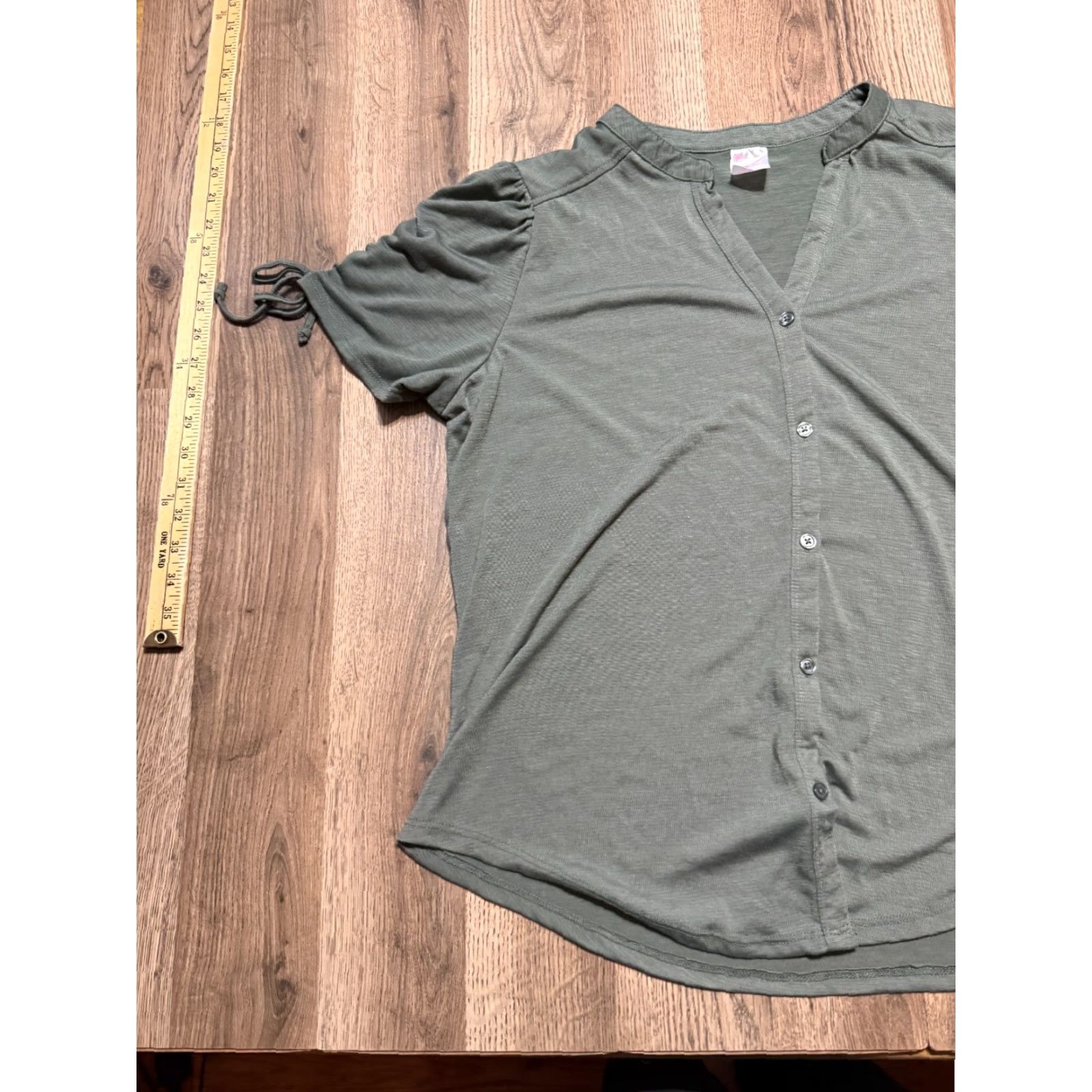 Vintage VINTAGE: No Boundaries Shirt, Women's Size XXL, Green, Short Sleeve, Button Up Shirt Size XXL / US 16-18 / IT 52-54 - 3 Thumbnail