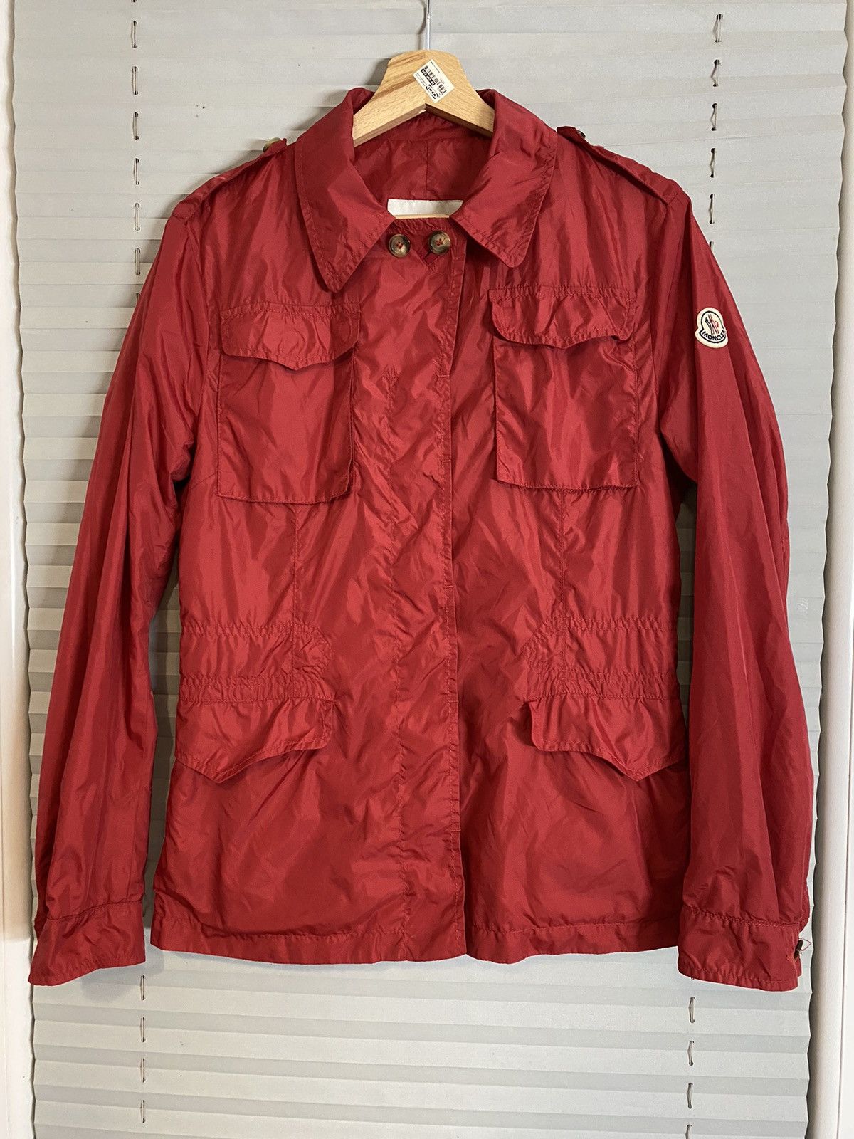 image of Moncler Women's Jacket Vintage in Red (Size Small)