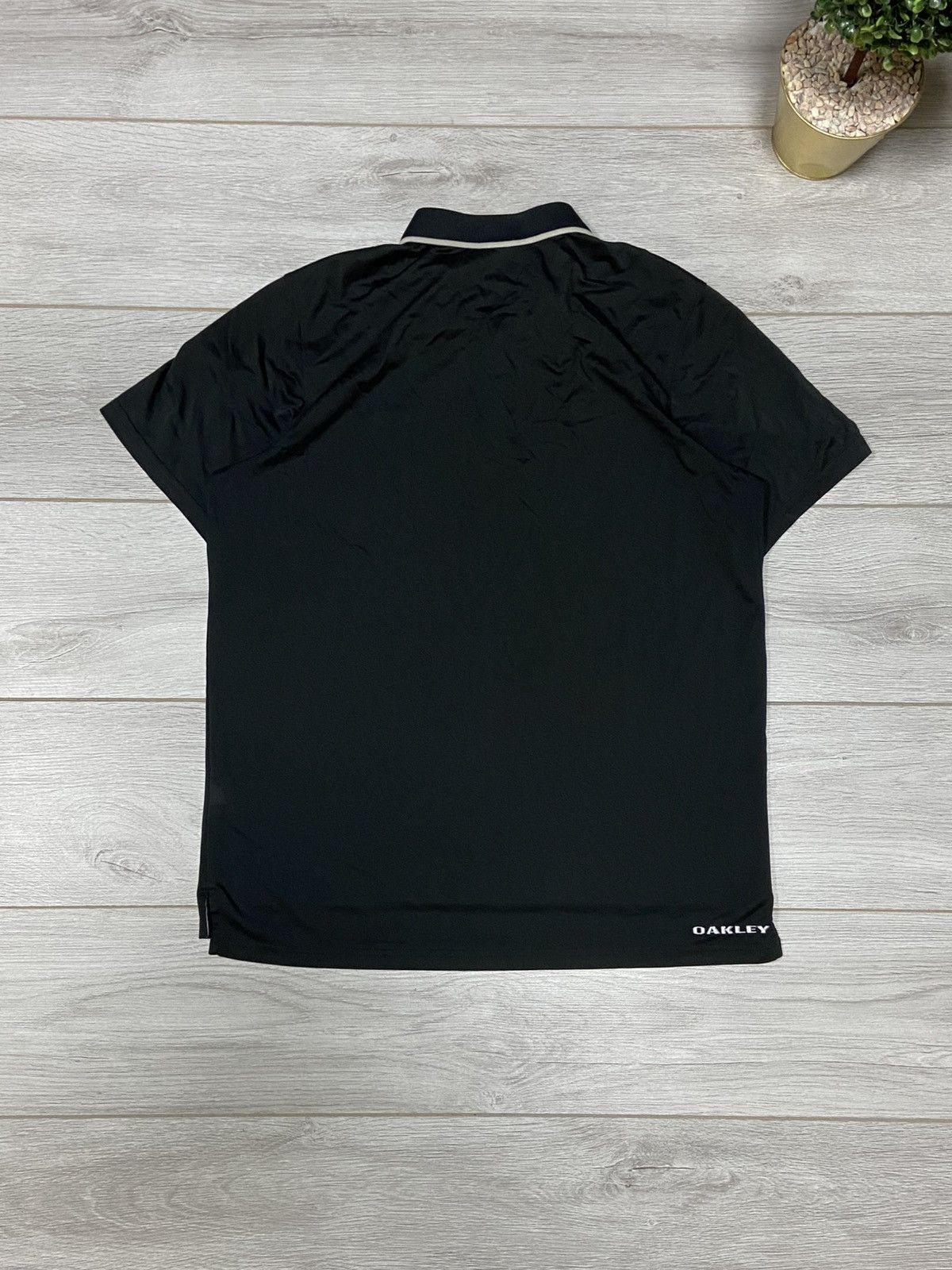 Oakley Oakley vintage nylon polo shirt Size US L / EU 52-54 / 3 - 8 Thumbnail
